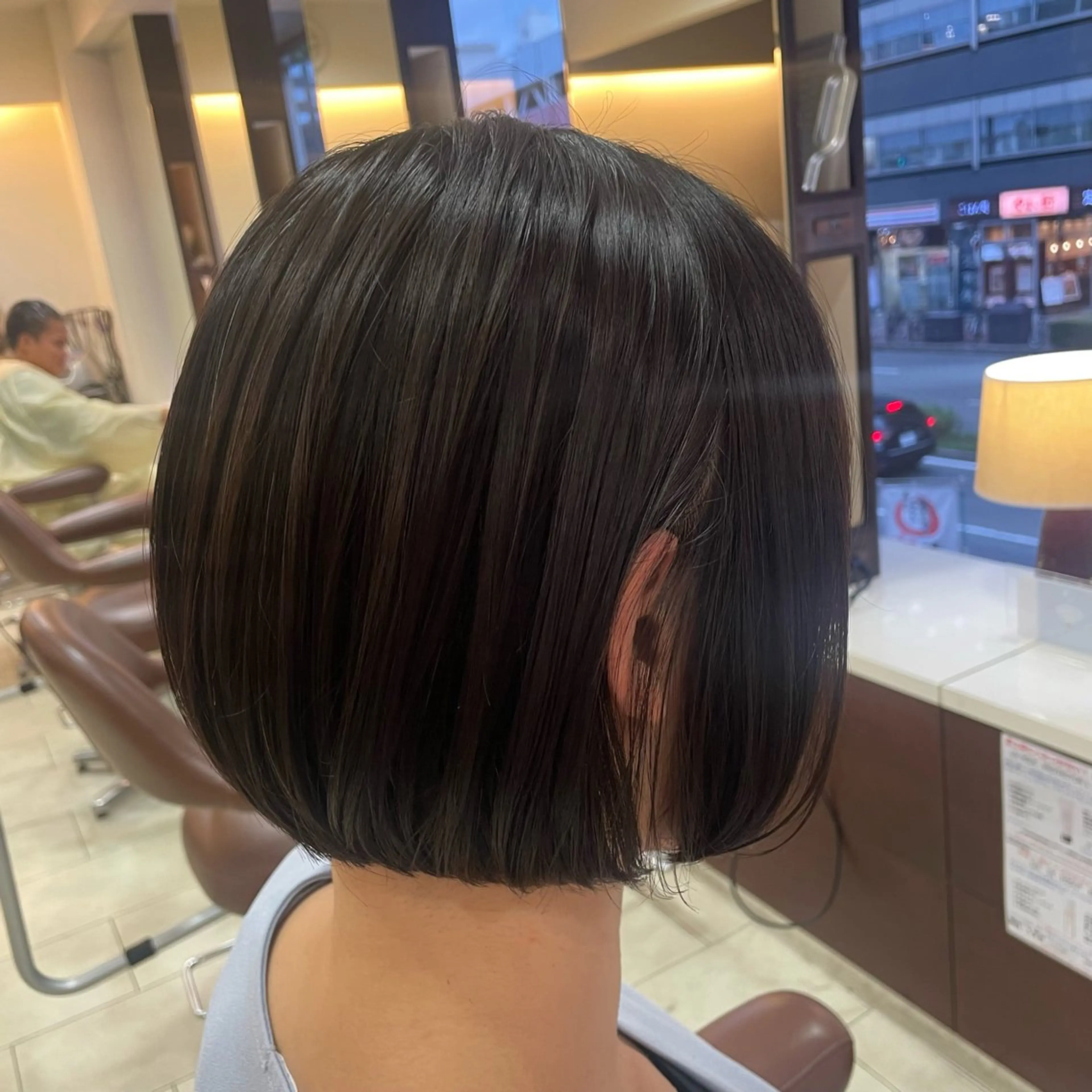 ショート カラー カット 西村 亜弥のヘアスタイル