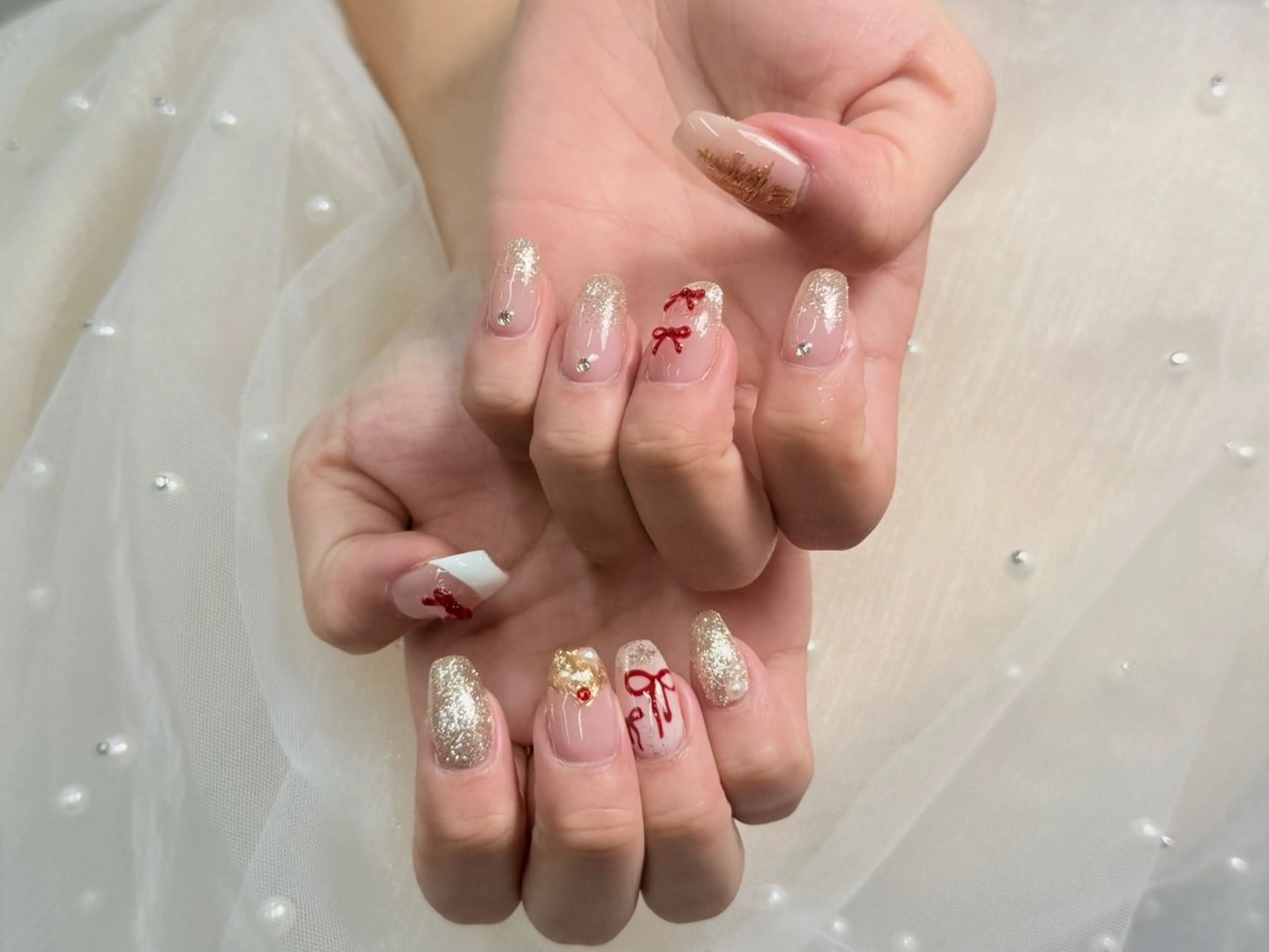 ネイル ハンドネイル ToliyDeliy Keilyのネイルデザイン