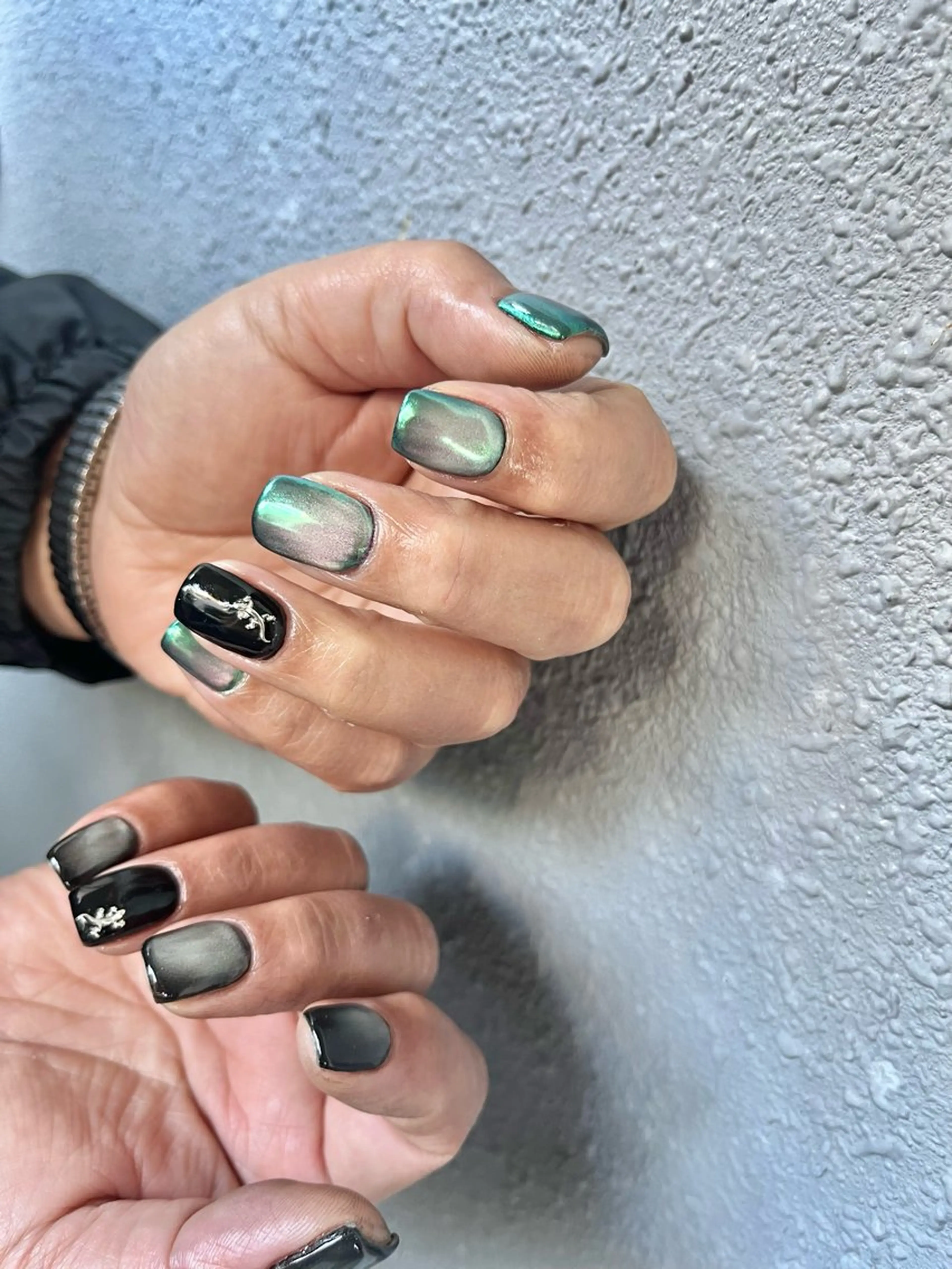 ネイル オーロラネイル マグネットネイル ワンカラーネイル ハンドネイル nailsalon R’のネイルデザイン