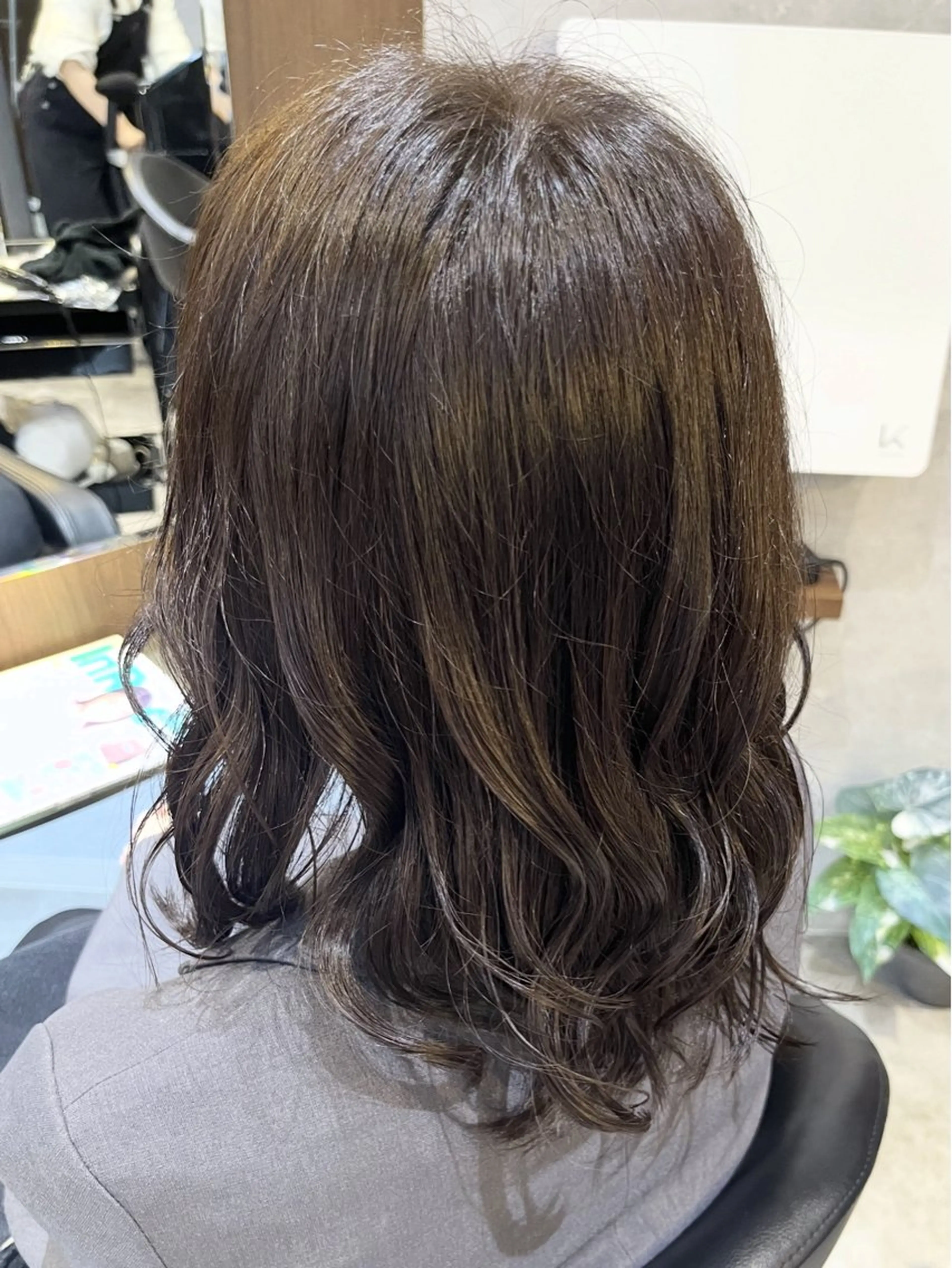 🩵ヘアカラー🩵シャンプーブロー込み+minimoご予約限定トリートメント付き❣️の写真