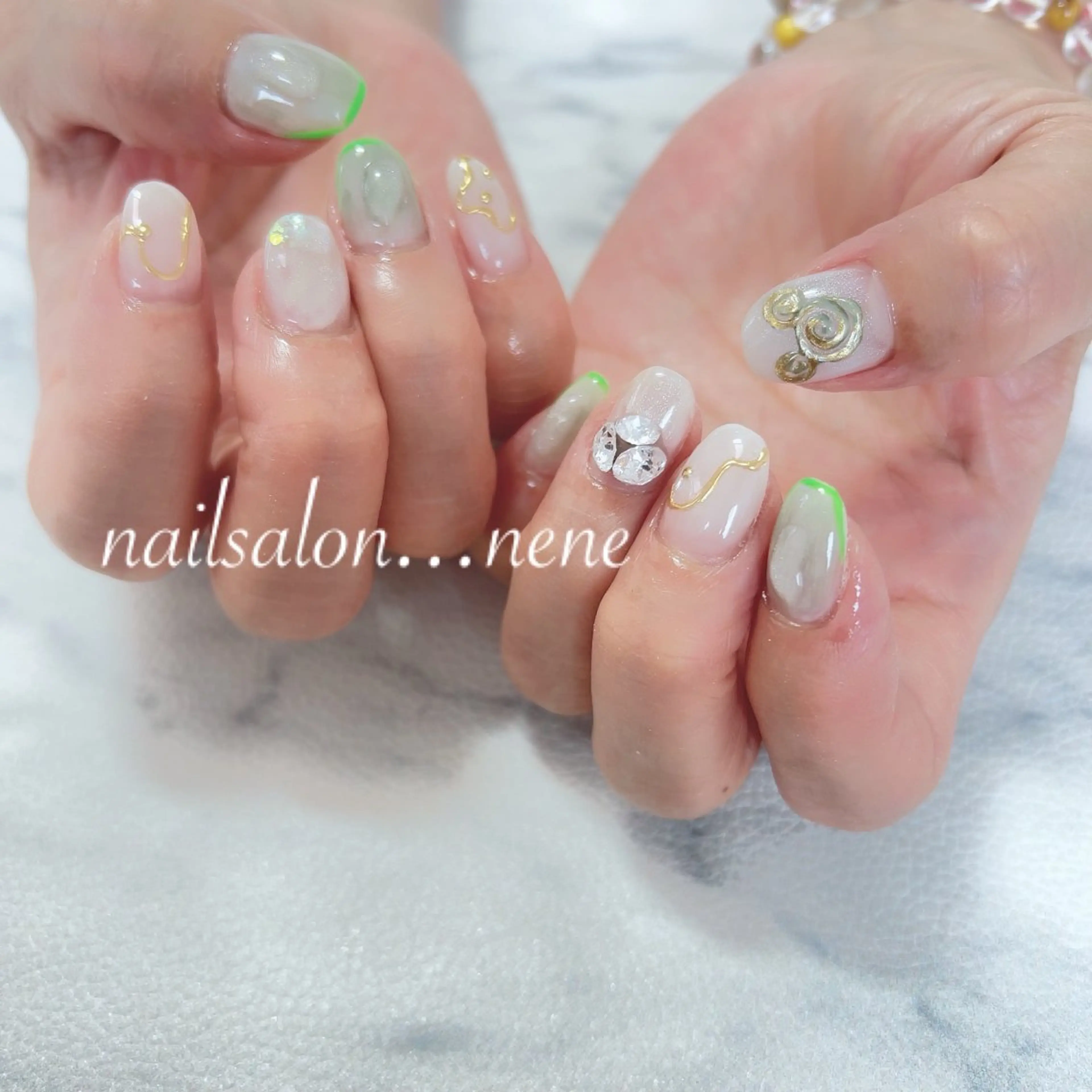 ネイル ニュアンスネイル nailsalon ...neneのネイルデザイン