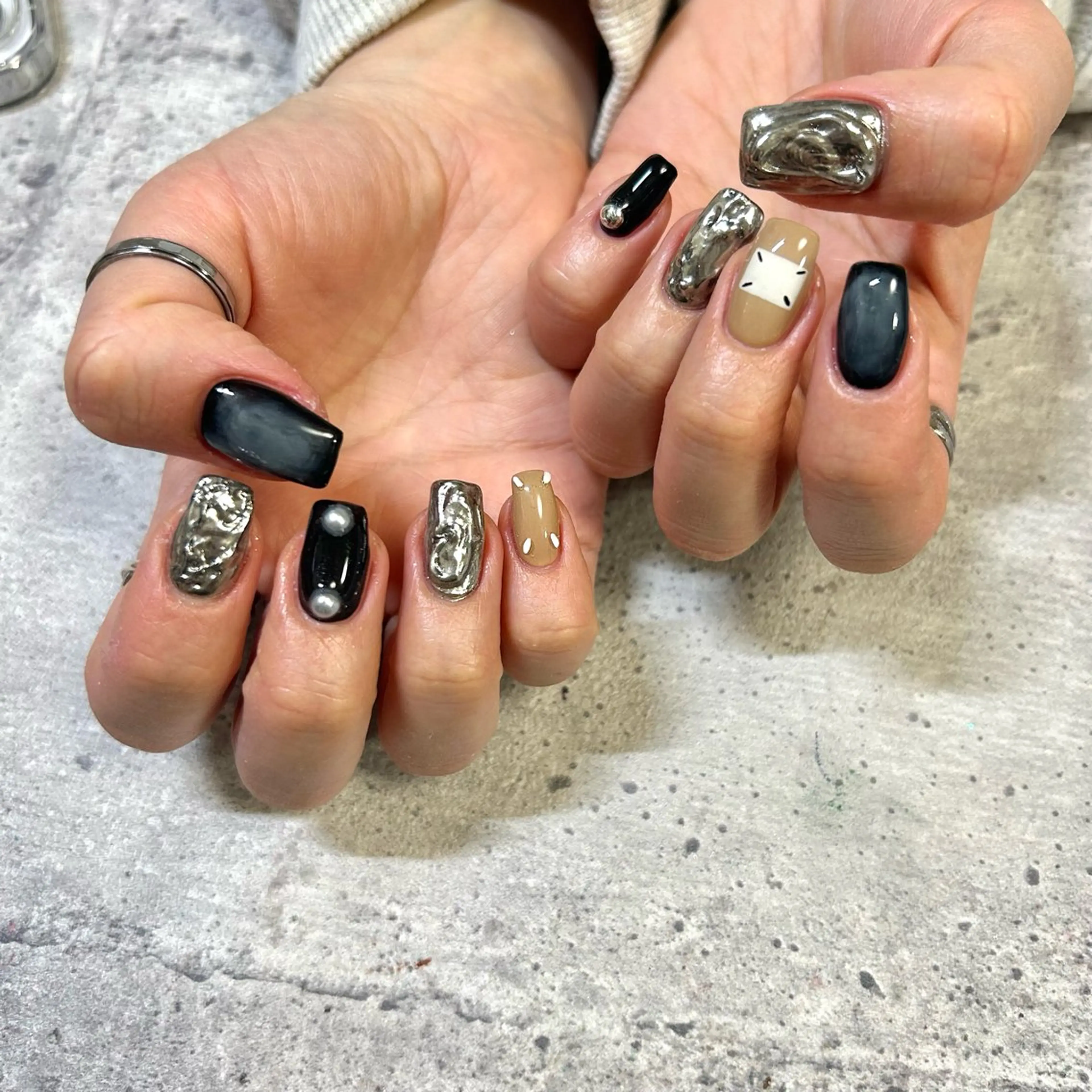 ネイル ハンドネイル ハンドケア 今福鶴見ネイル 8(ｴｲﾄ)のネイルデザイン