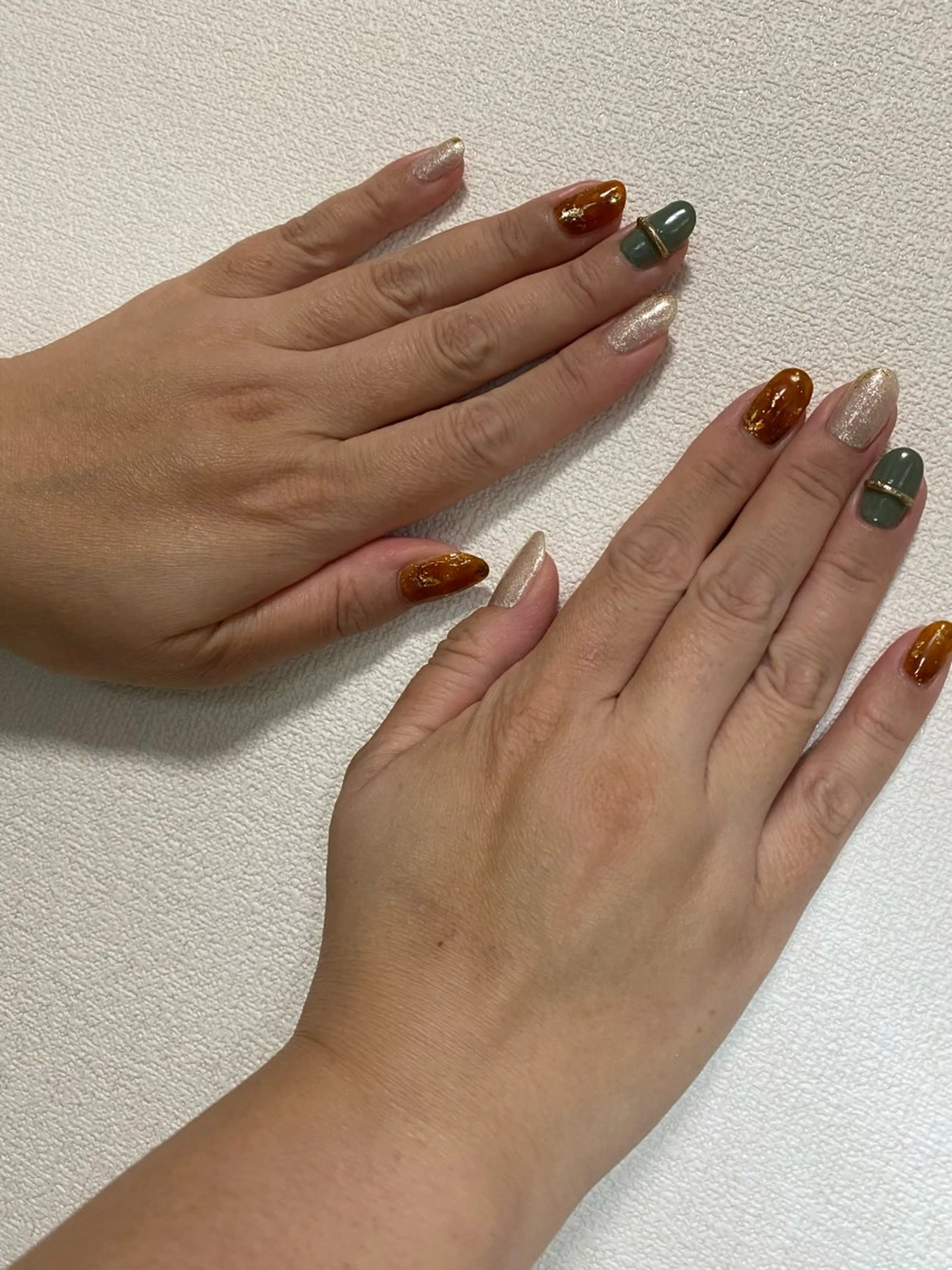 ネイル べっ甲ネイル ハンドネイル 自宅サロン FeelFreeのネイルデザイン