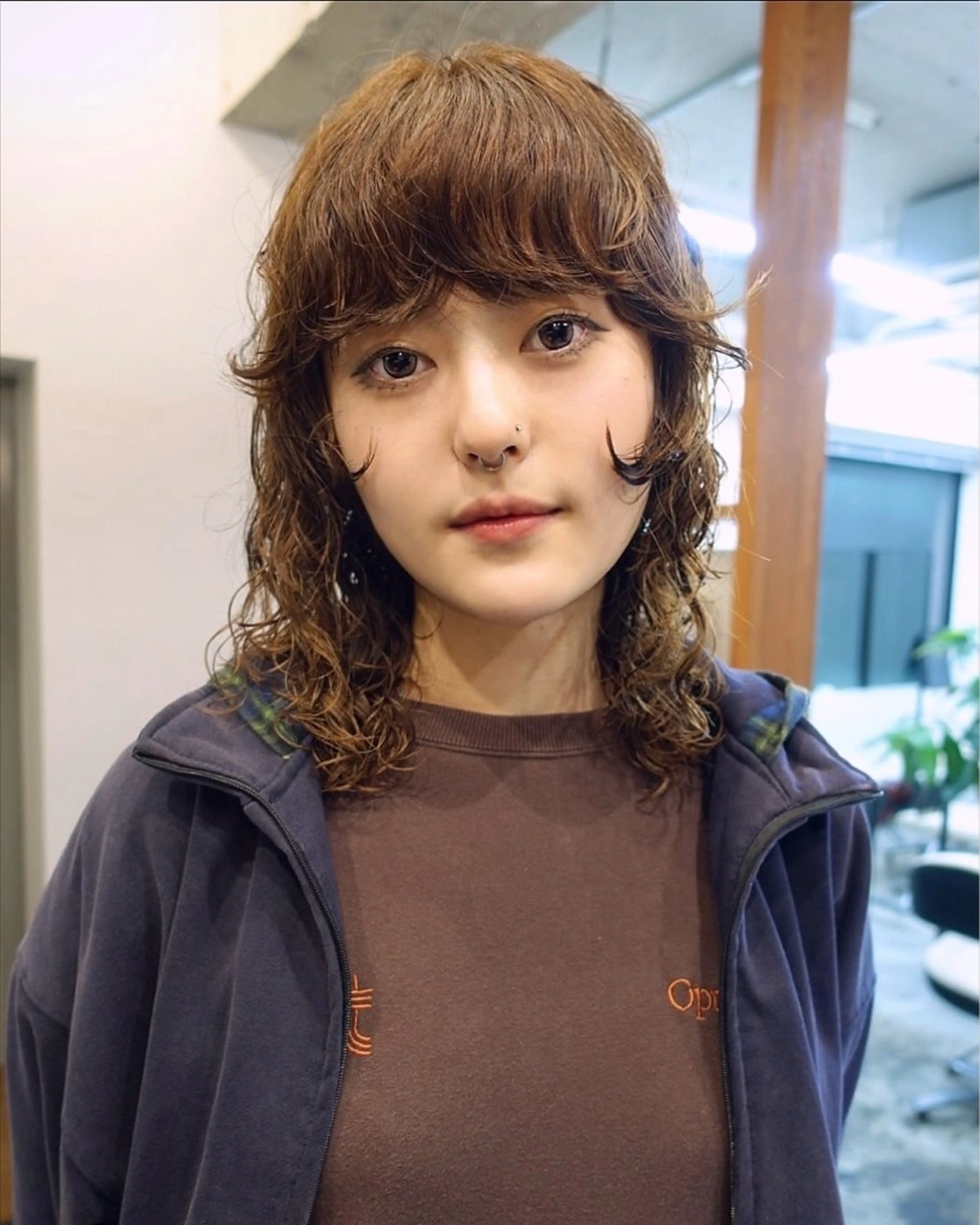 ミディアム パーマ ミディアムパーマ 顔周りカット カット パーマ ヒカル/ミディアム パーマ/ロングパーマのヘアスタイル