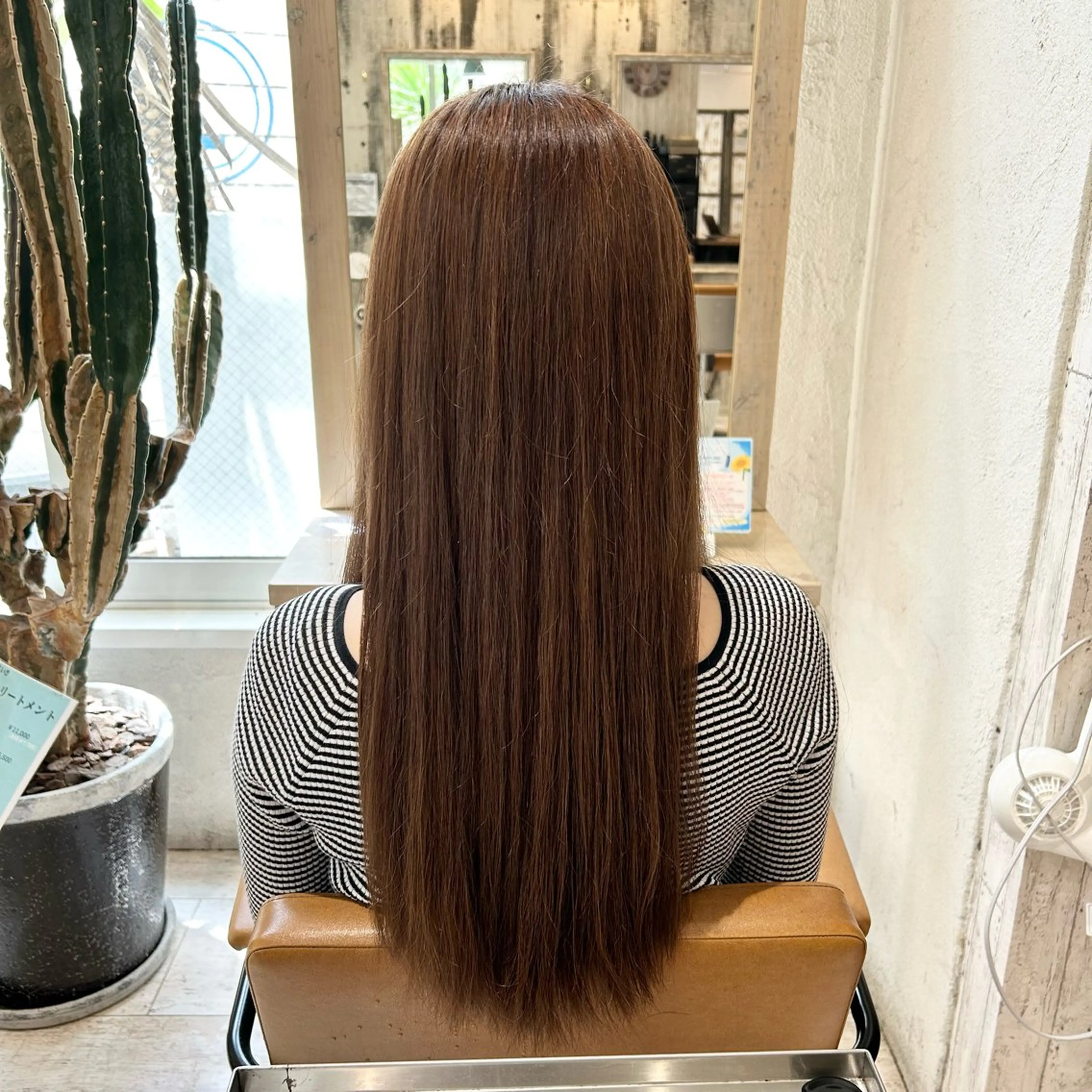 カラー OfHAIR自由が丘WEST店所属・🪐ほそだ ひとみ🪐のマツエク・マツパデザイン