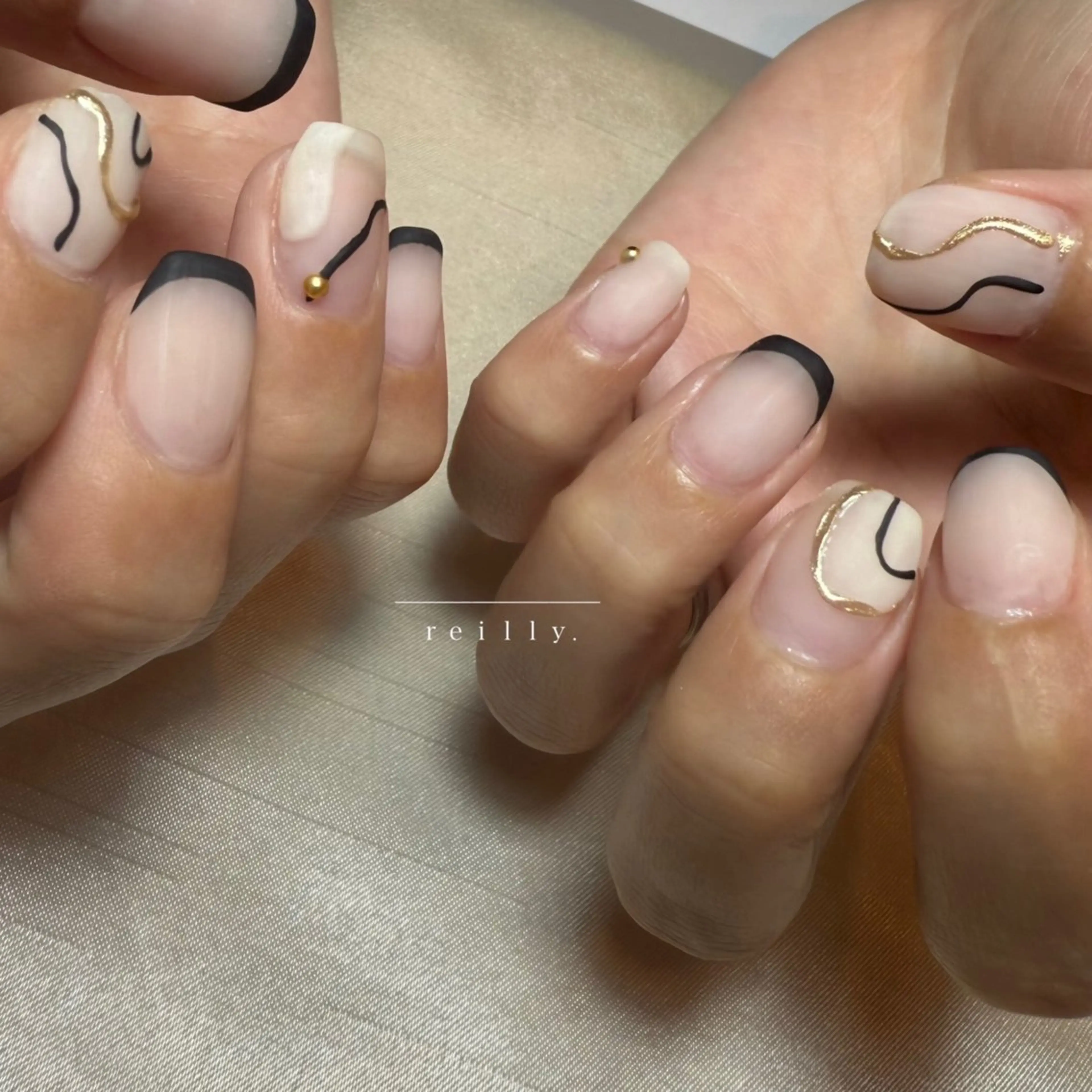 ネイル ブラウン ジェルネイル マットネイル 持ち込み ニュアンスネイル ハンドネイル REILLY nail所属・みさき Reillynailのネイルデザイン