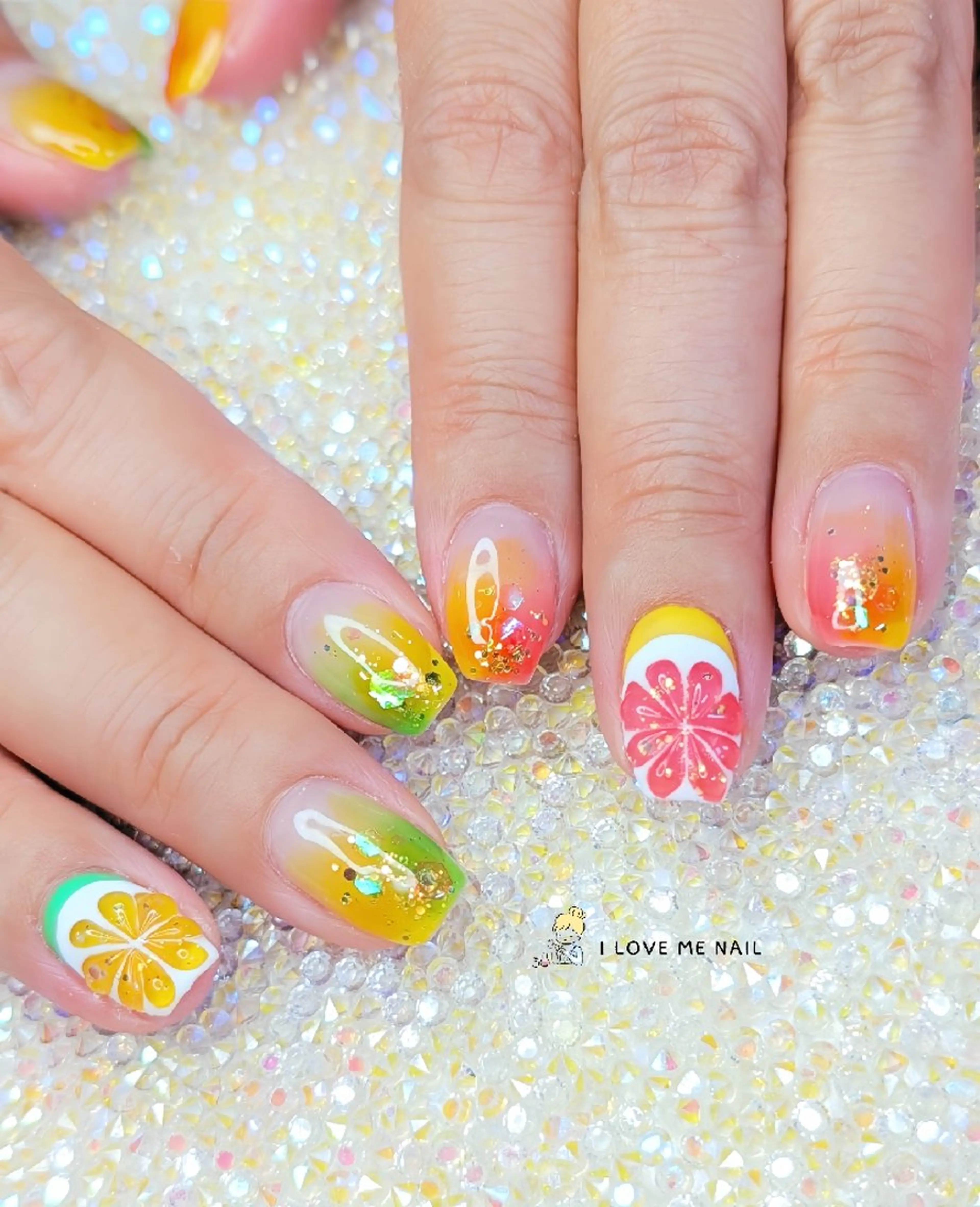 ネイル 長さ出し ハート 韓国ネイル マグネットネイル ニュアンスネイル ハンドネイル I LOVE ME  NAIL.｡.:*♡のネイルデザイン