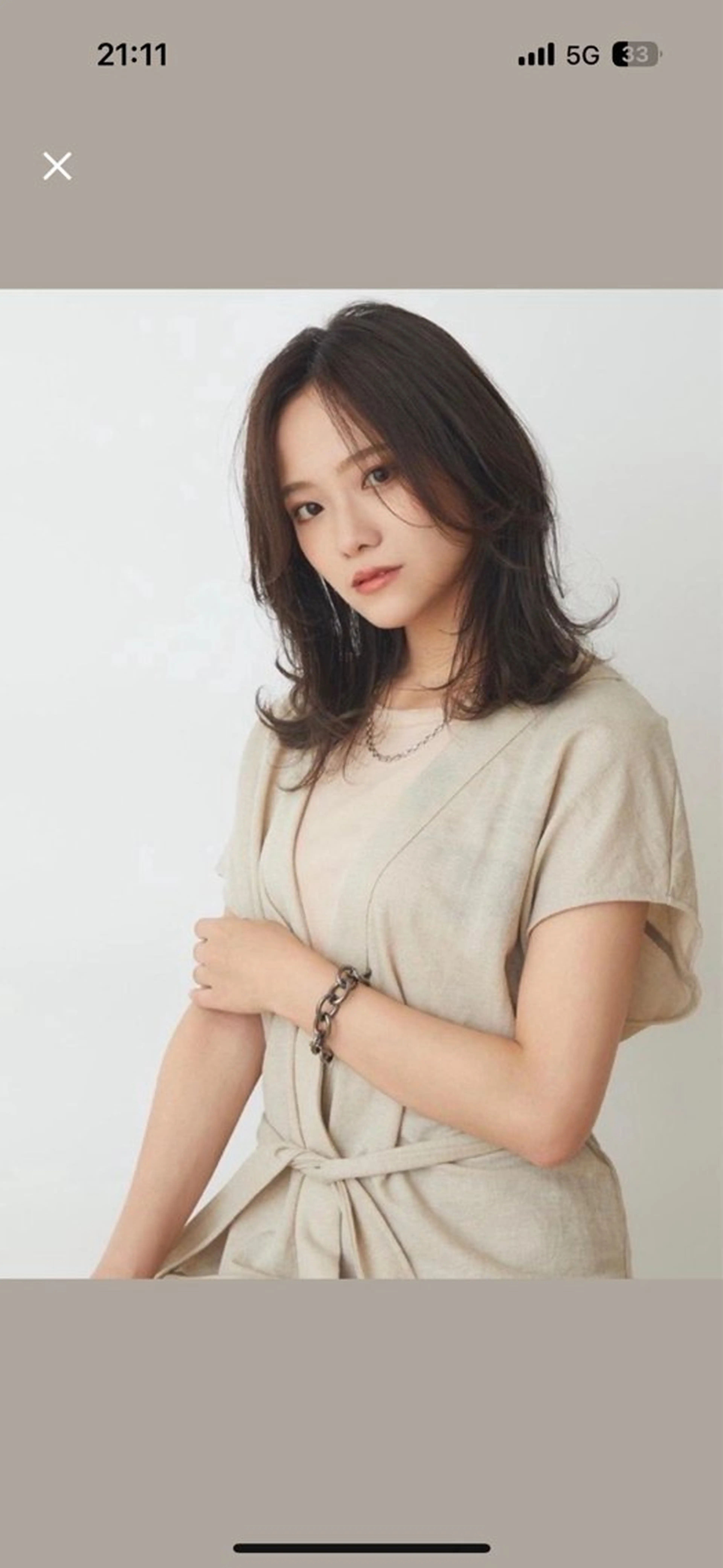 ミディアム ハッタ ミクのヘアスタイル