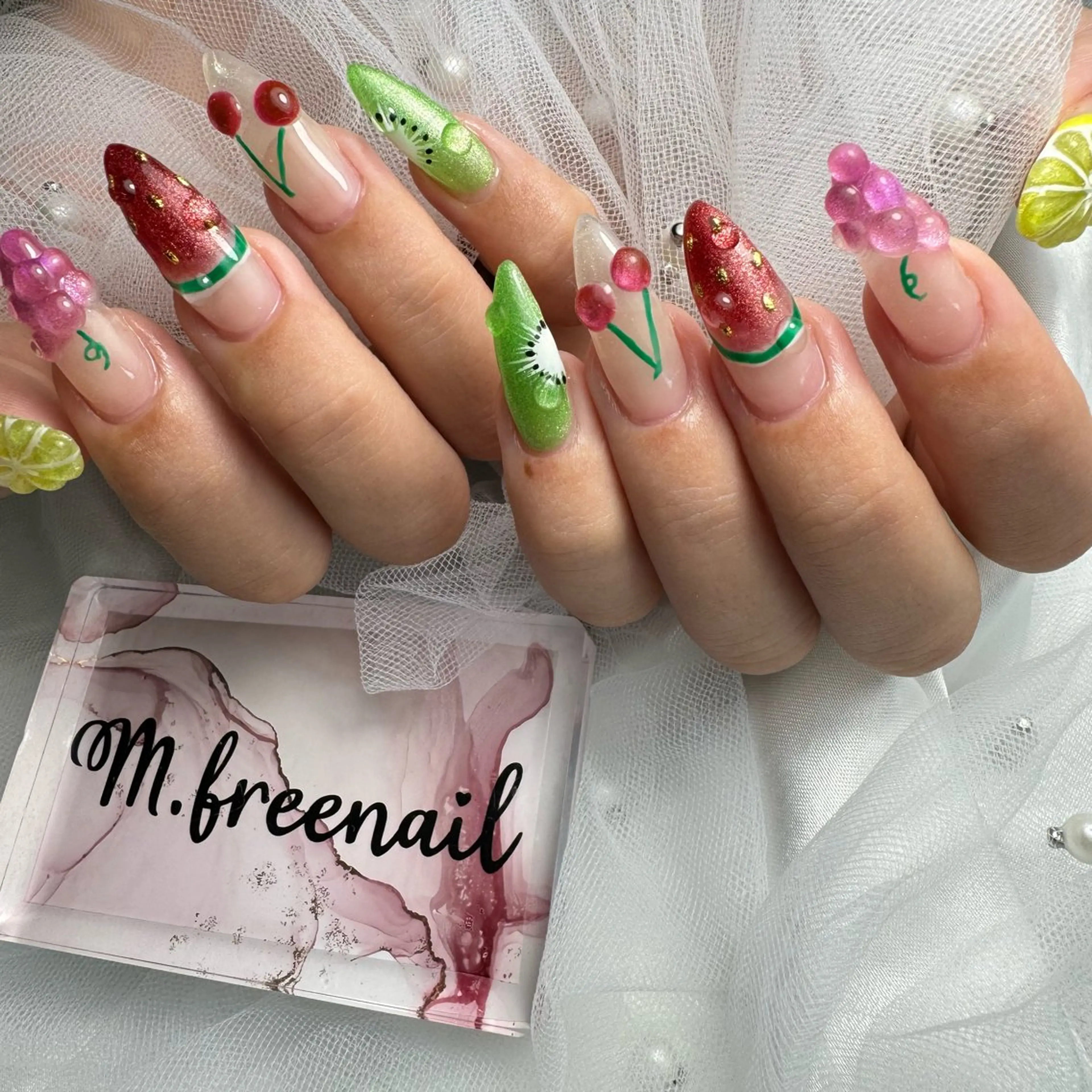 ネイル M. freenailのネイルデザイン
