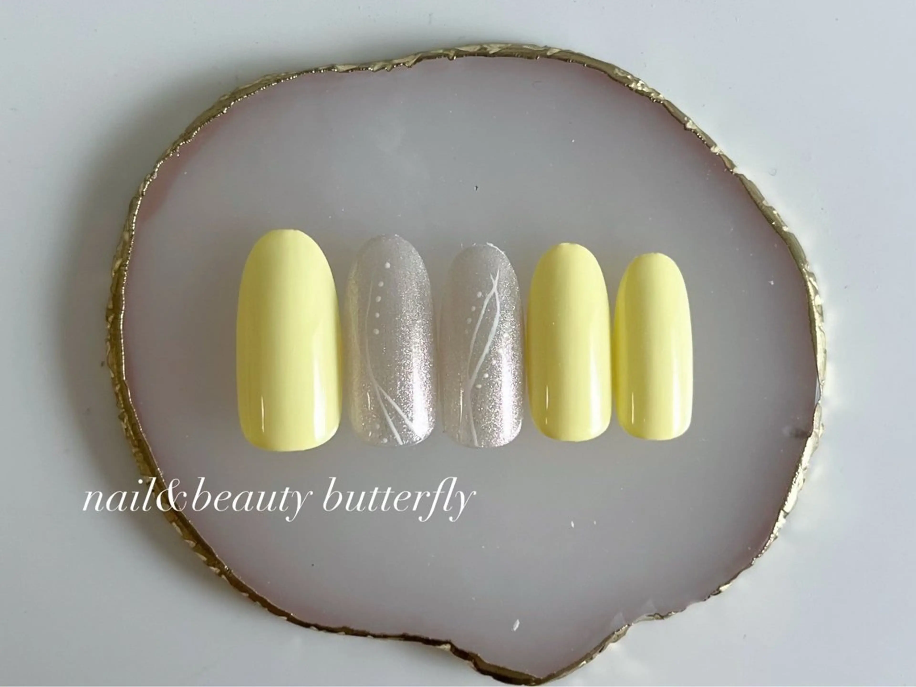 ネイル ハンドネイル butterfly 麻布十番店のネイルデザイン