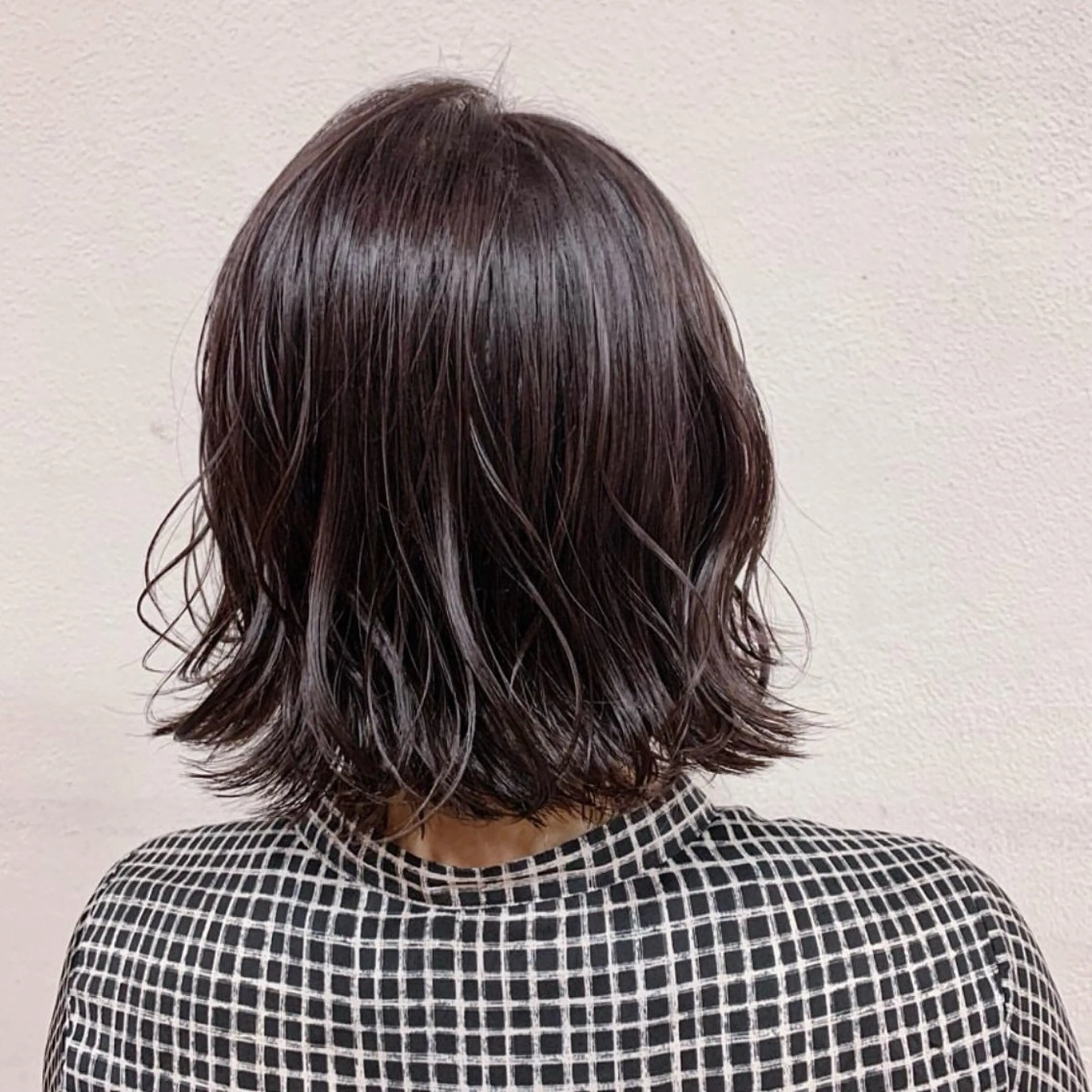ショート 上田 葵梨のヘアスタイル