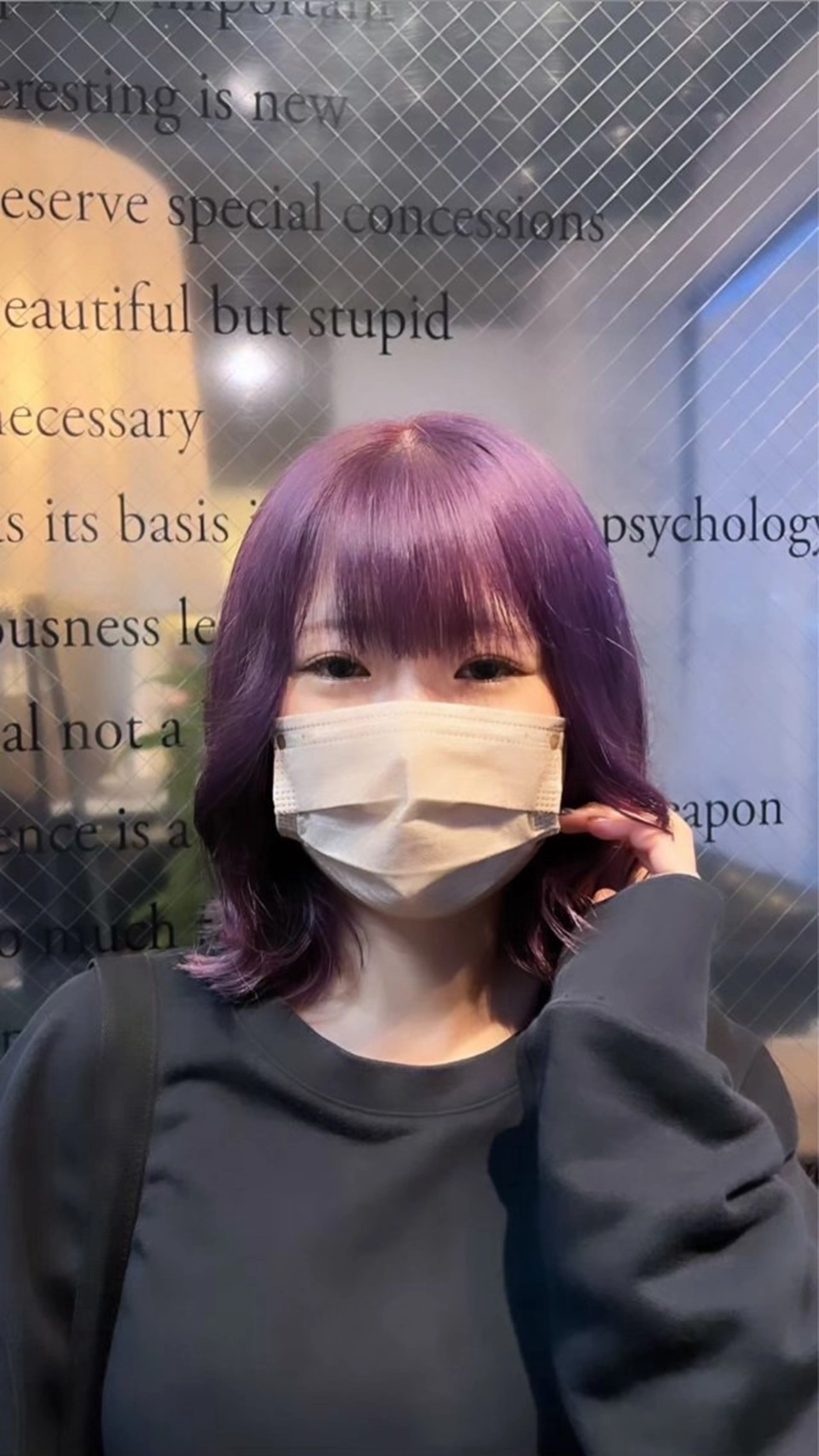 ミディアム カラー ヘアアレンジ みわ/博多 ブリーチ/カラーのヘアスタイル