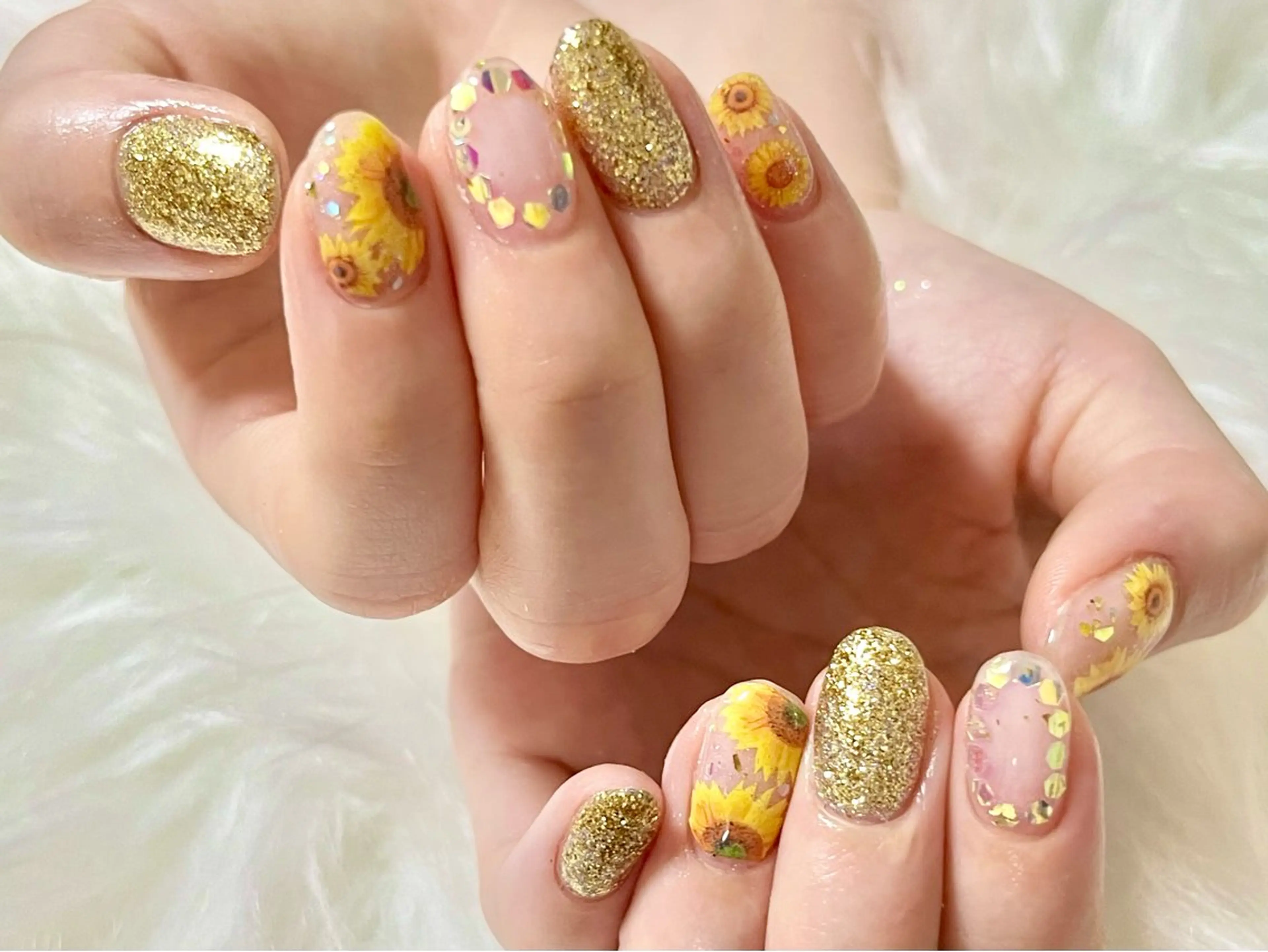 ネイル hohomi .のネイルデザイン