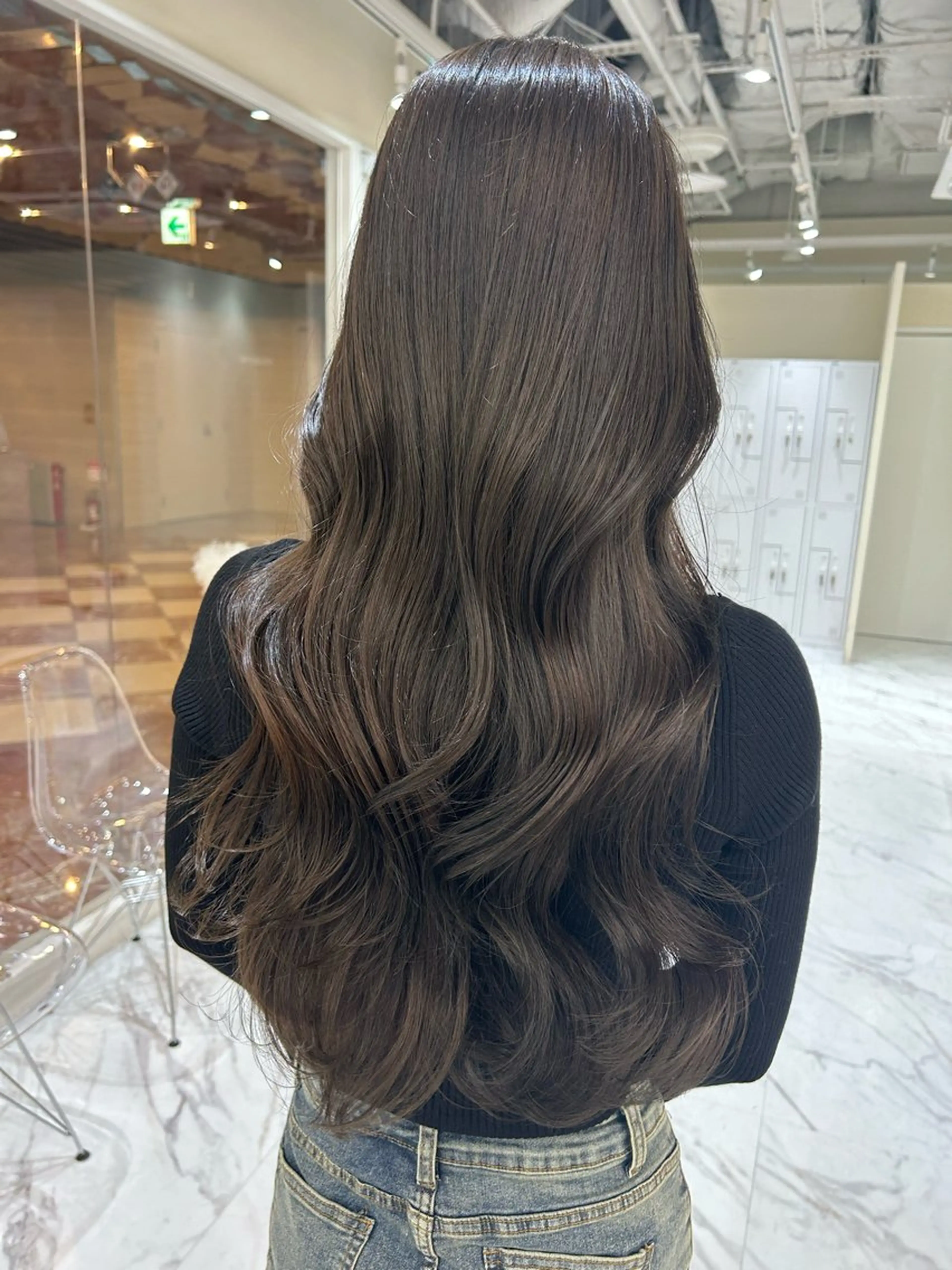 ロング カット ヘアカラー トリートメント 髪質改善カラー 🫧川井麻由のヘアスタイル