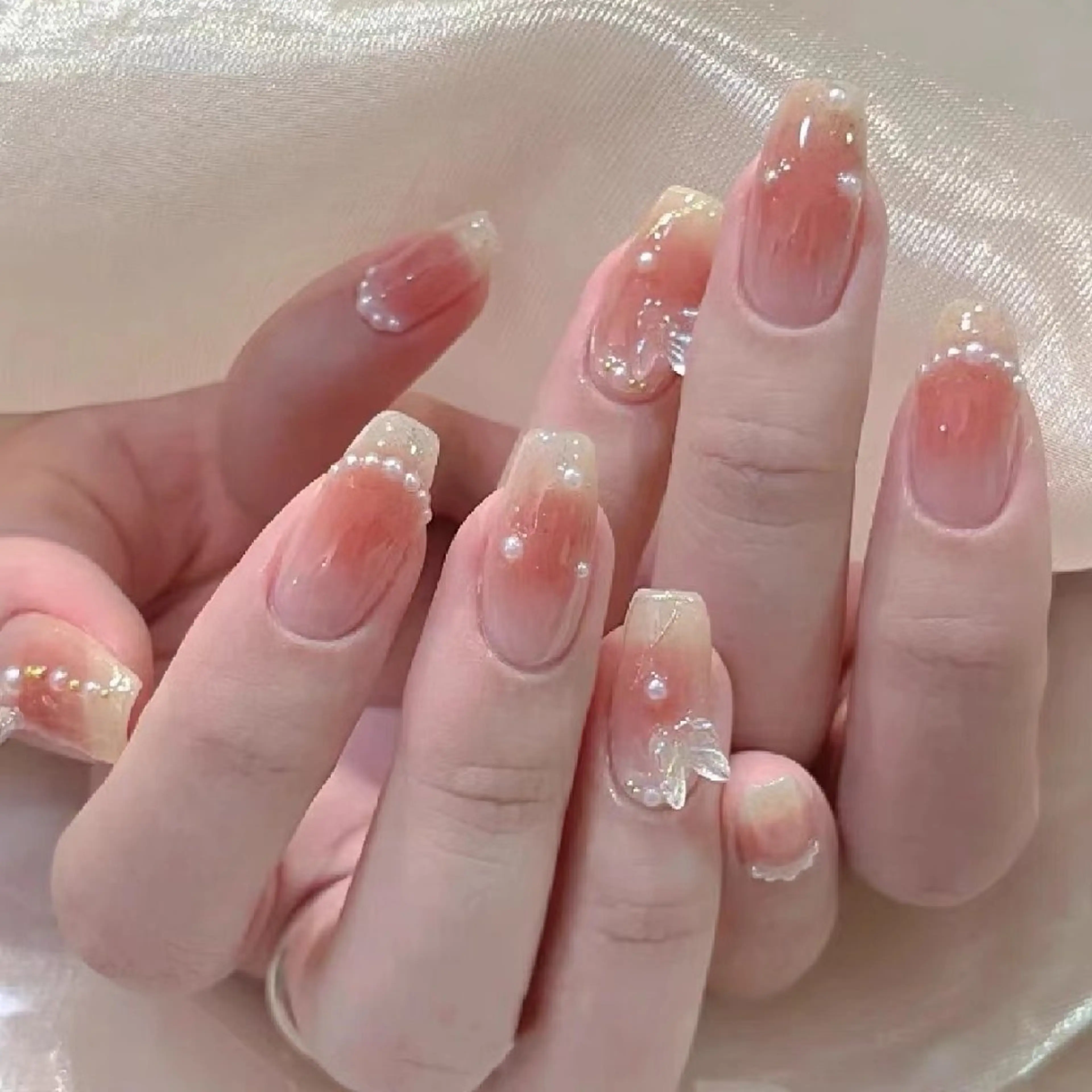 ネイル ハンドネイル ネイリストゆか💅 長さだし、深爪矯正のネイルデザイン