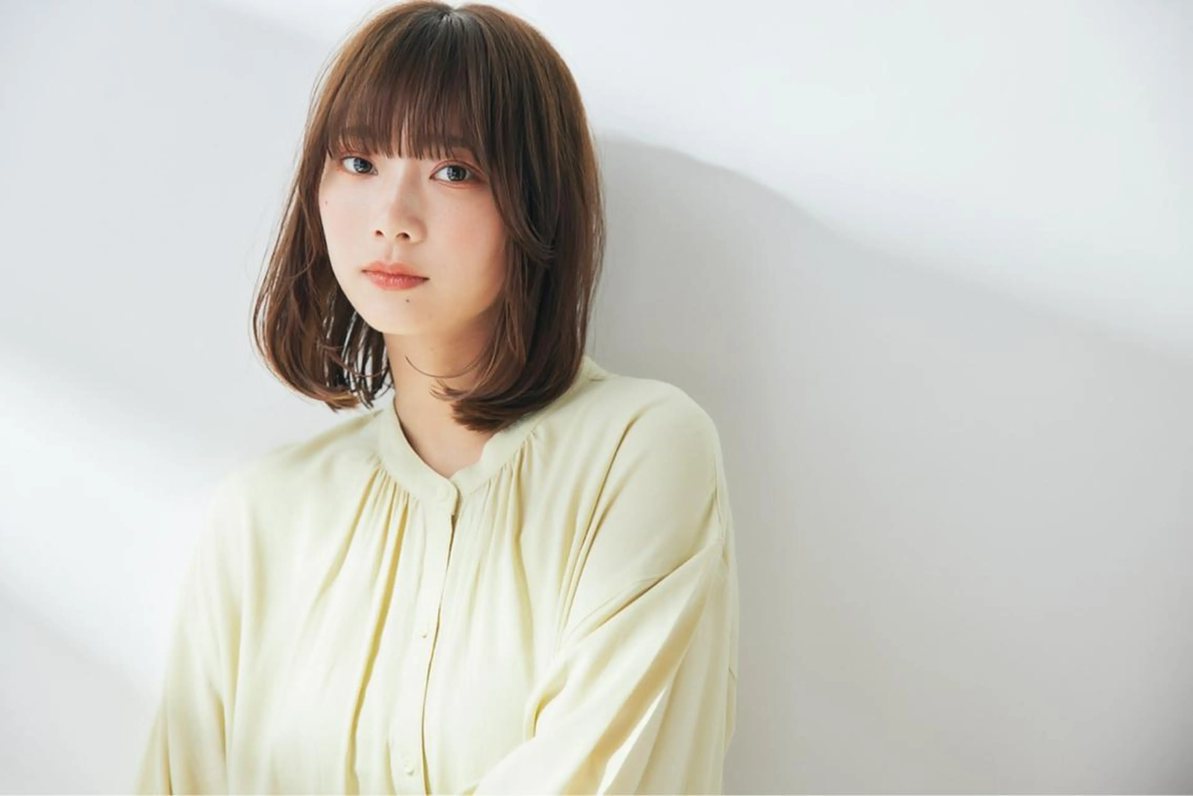 ミディアム カット ヘアカラー トリートメント 🎨インナーカラー が得意👍新垣⚜️のヘアスタイル