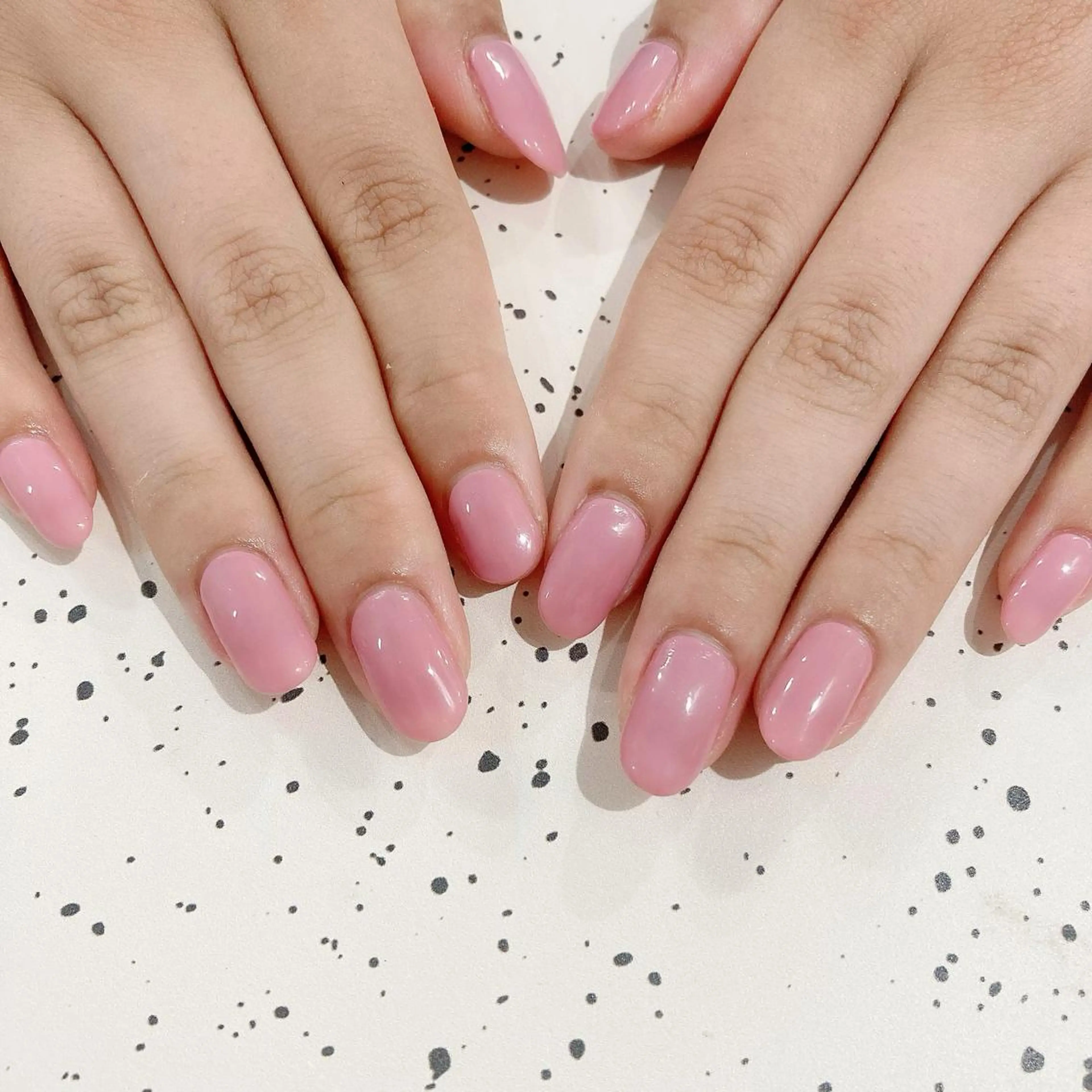 ネイル ジェルネイル オフィスネイル ワンカラーネイル パラジェル ピンク ハンドネイル Nail Kのネイルデザイン