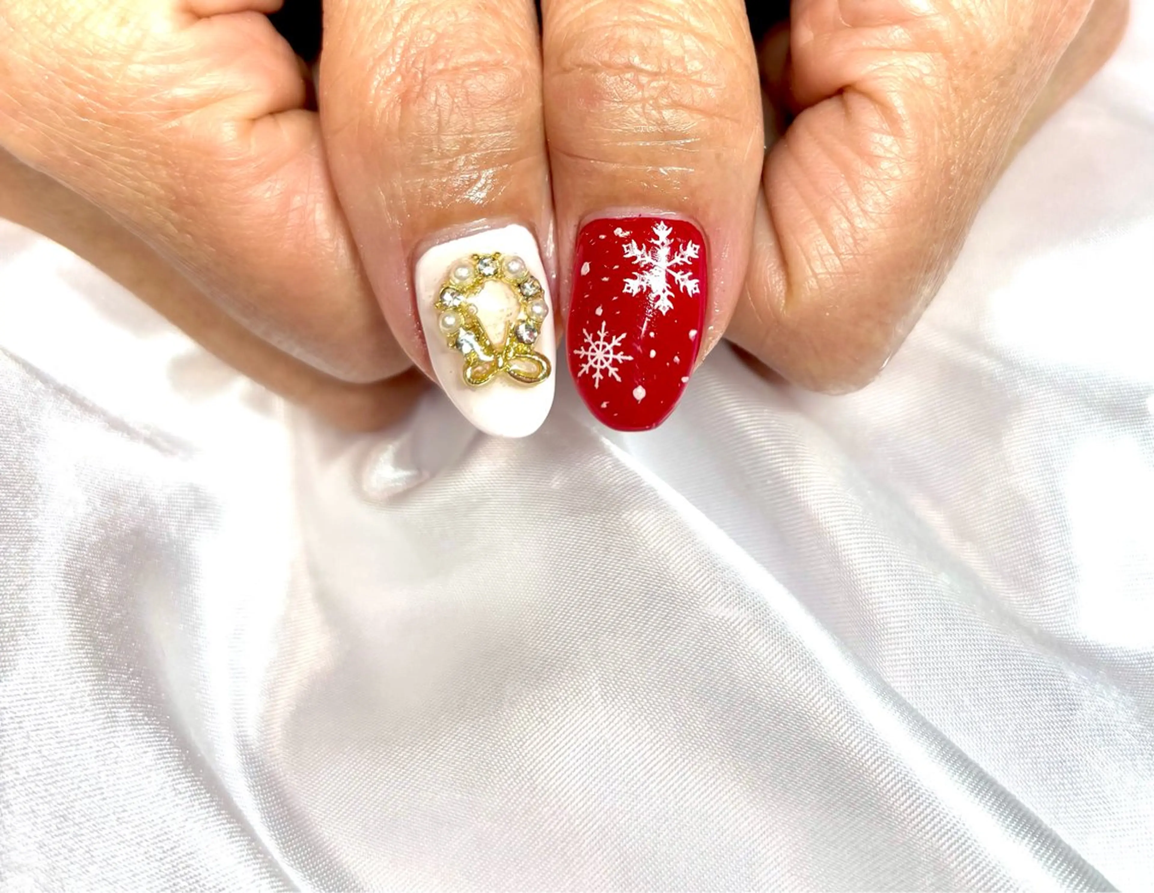 ミディアム LOVEnail tomoのネイルデザイン