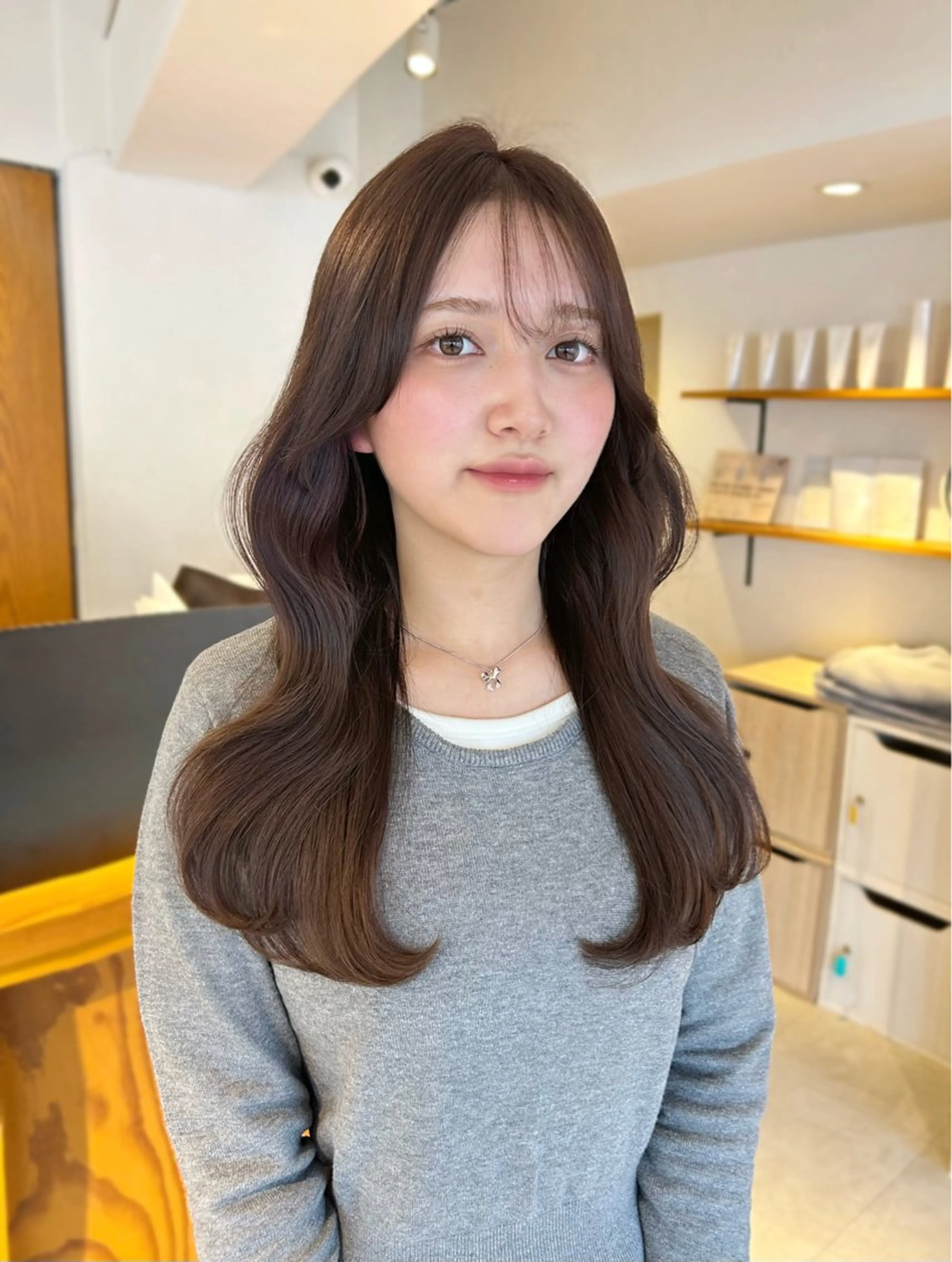 セミロング ヘアカラー トリートメント 女性専用サロン iiro所属・hina/透明感🍒 【元町】のヘアスタイル