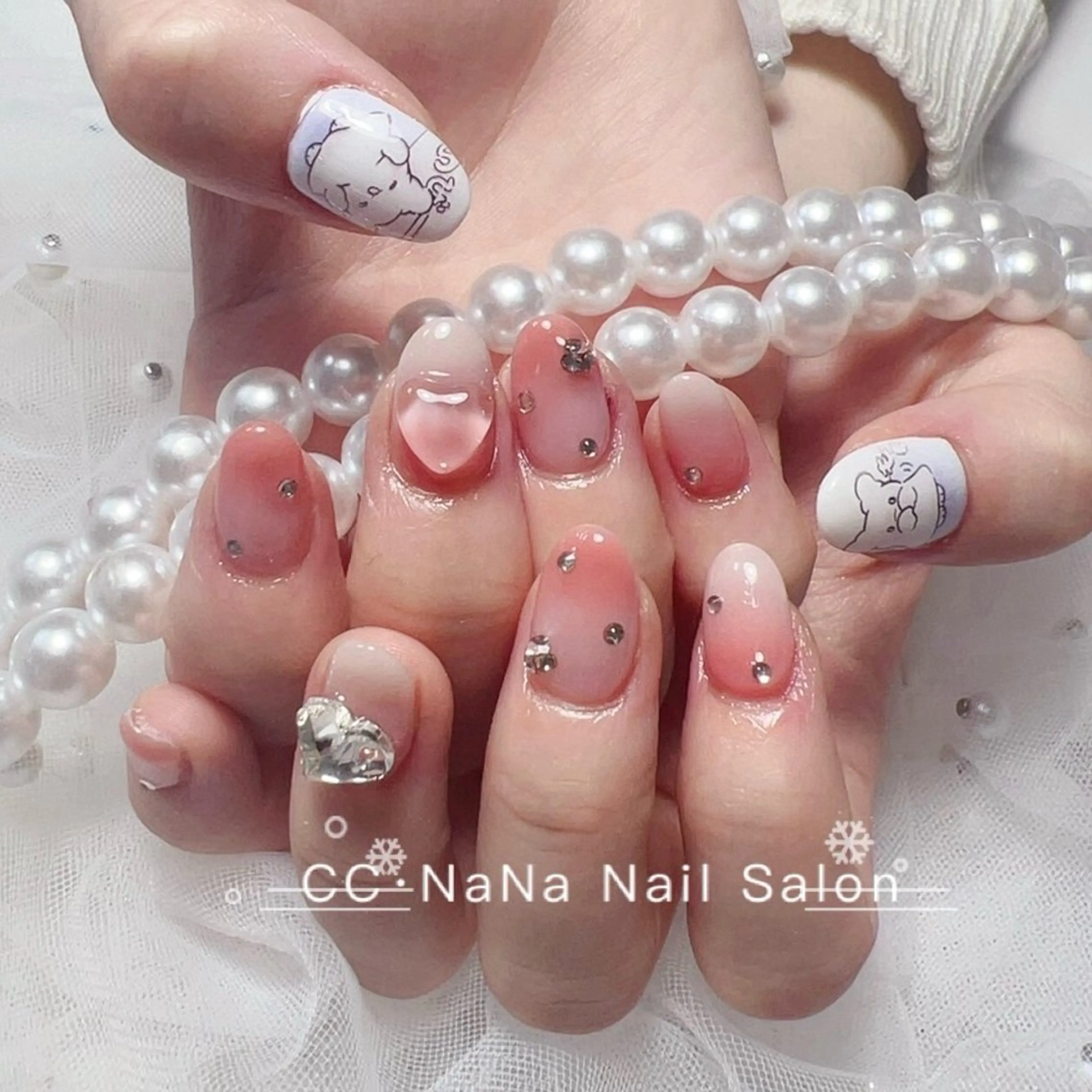 ネイル 持ち込み 💎CC・NaNa 韓国風ネイル🌙のネイルデザイン