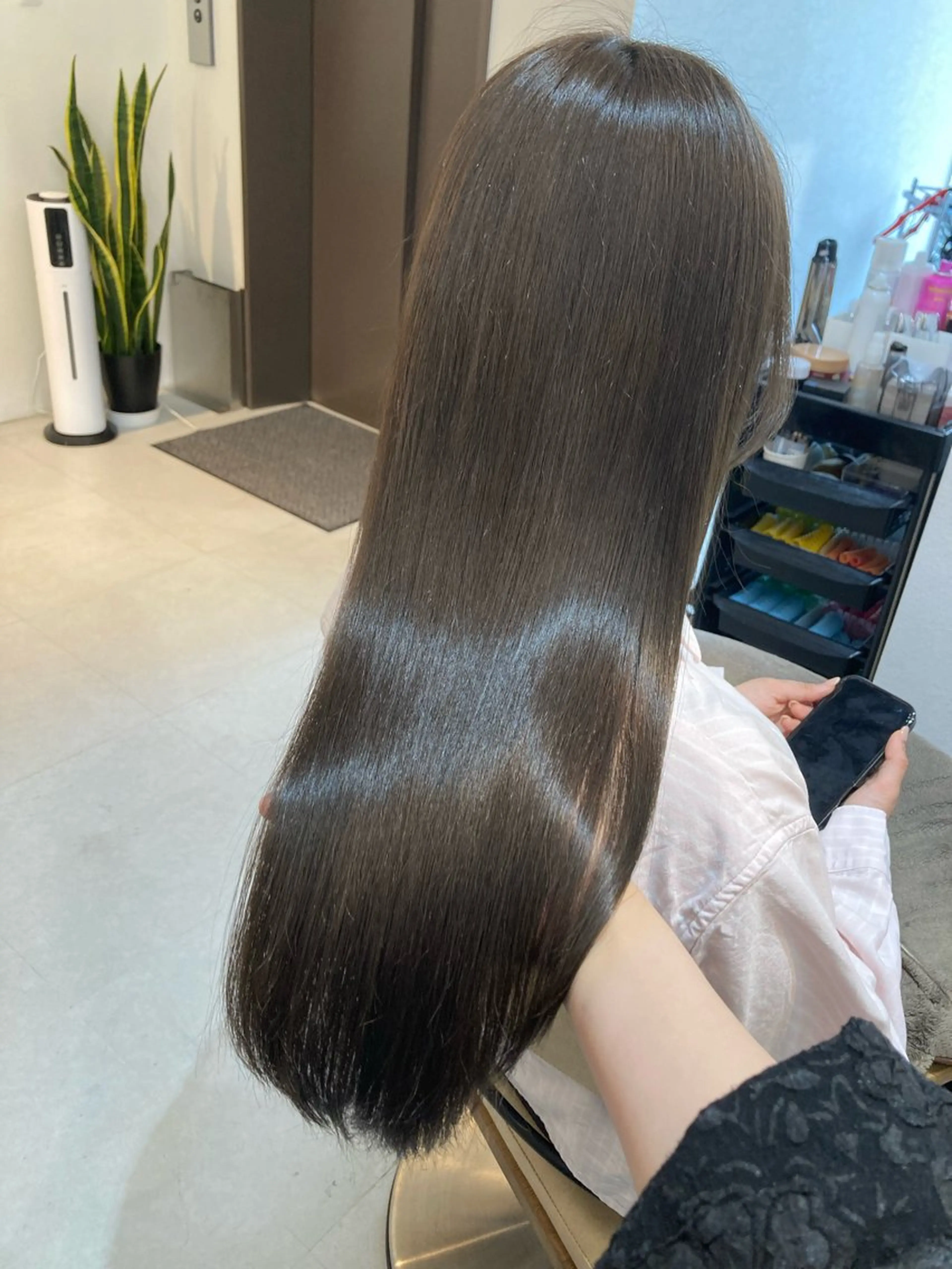 ロング カット ヘアカラー トリートメント ✨色持ちの良い艶 カラー✨蟹江真世のヘアスタイル