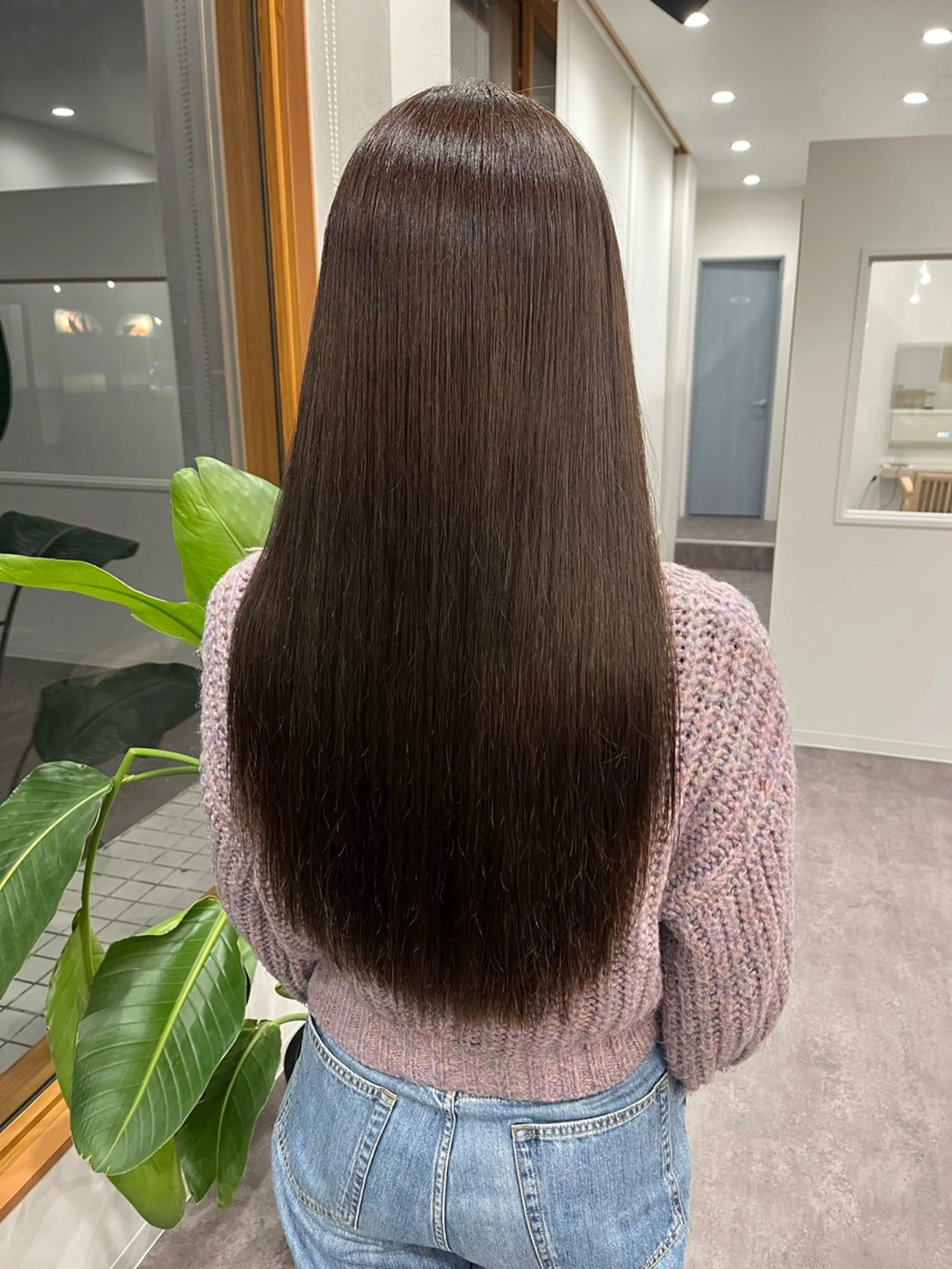 カラー ヘアカラー 金井 美悠のヘアスタイル