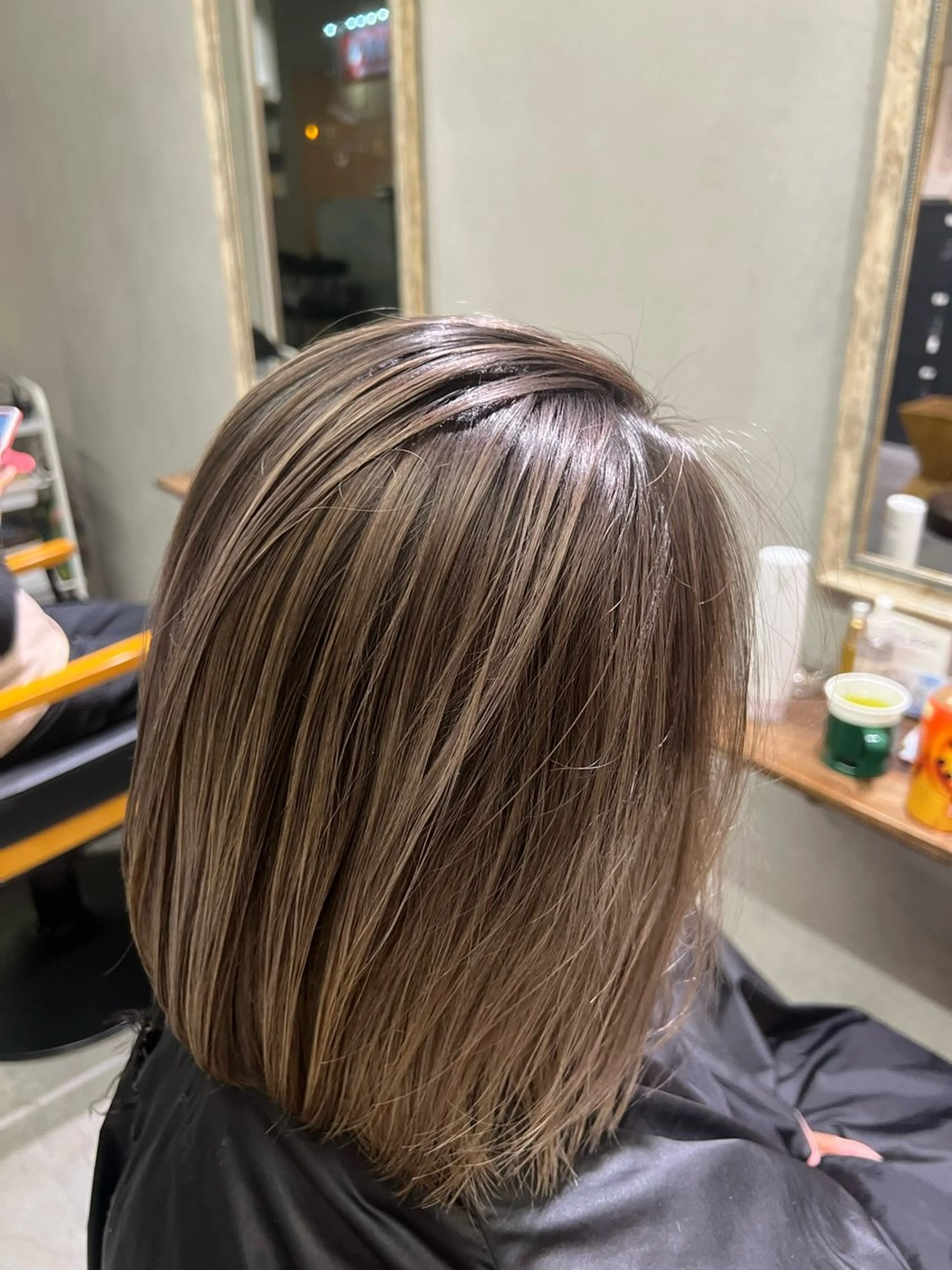 ミディアム ヘアカラー morrow by suntown所属・💙AKANE メンズパーマ特化💙のヘアスタイル