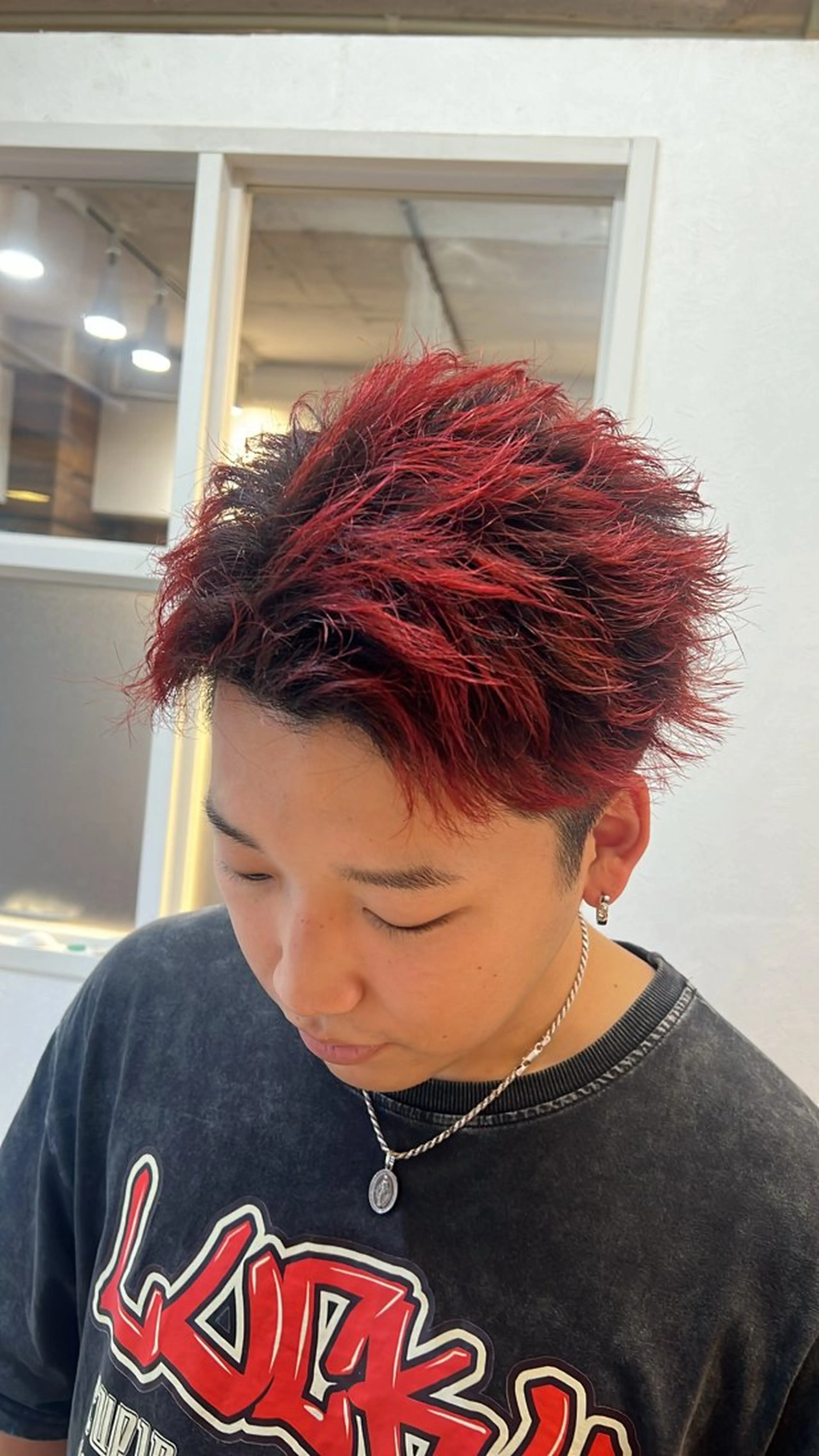 カラー メンズ 刈り上げ COHAQ BEAUTY AND RESORT所属・赤坂 悠吏のヘアスタイル