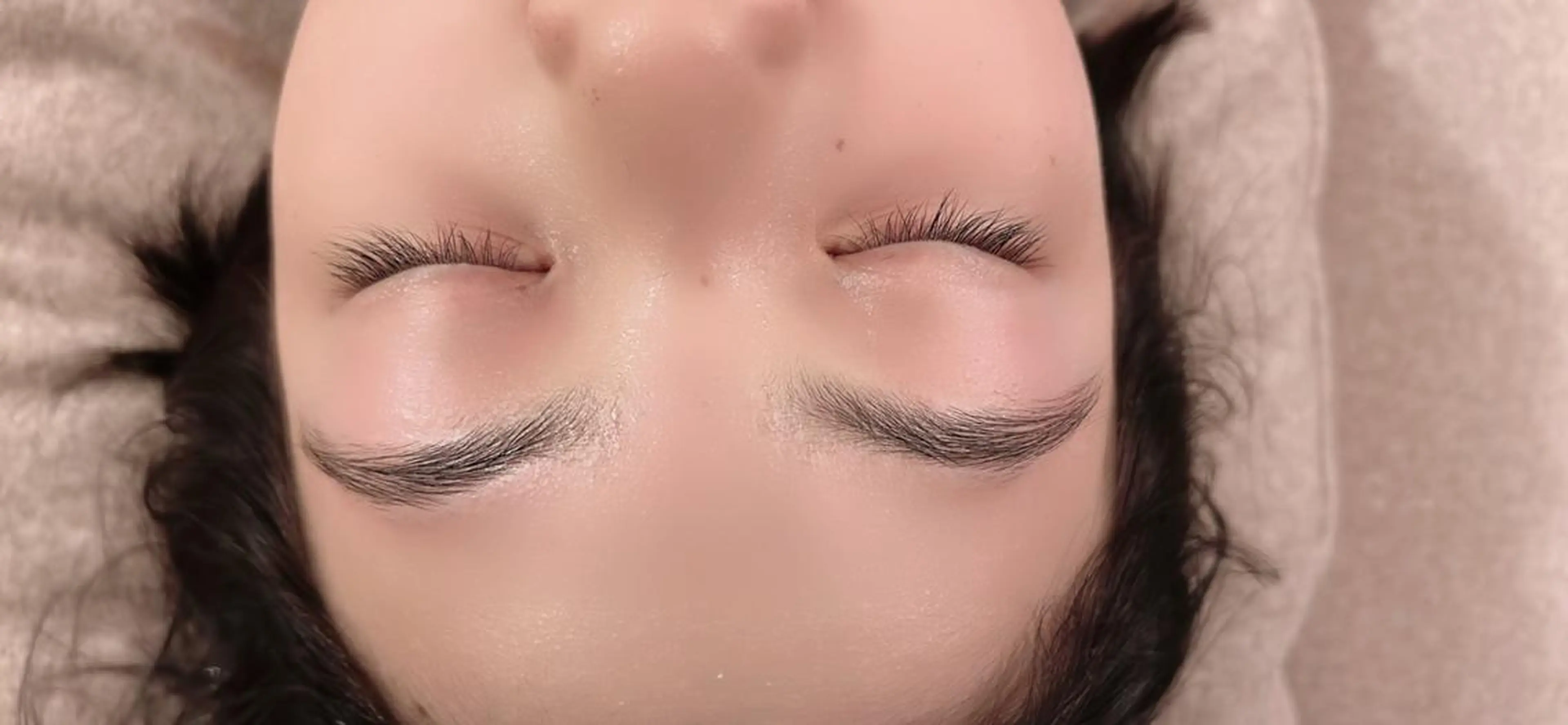 アイブロウ Silky_nail Sの眉毛・アイブロウイメージ