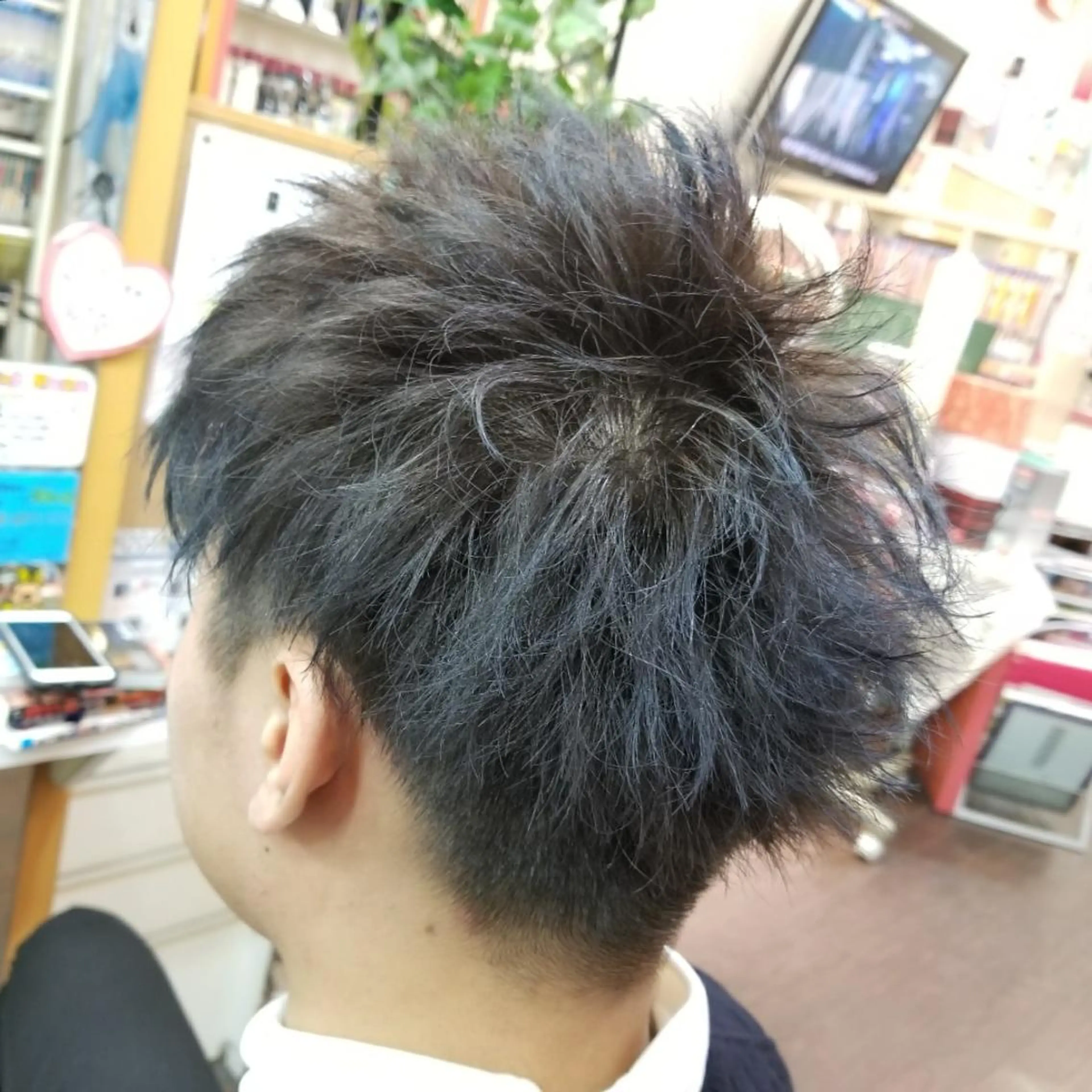 ショート メンズ カラー 植田 修平/エクステ /髪質改善カラーのヘアスタイル