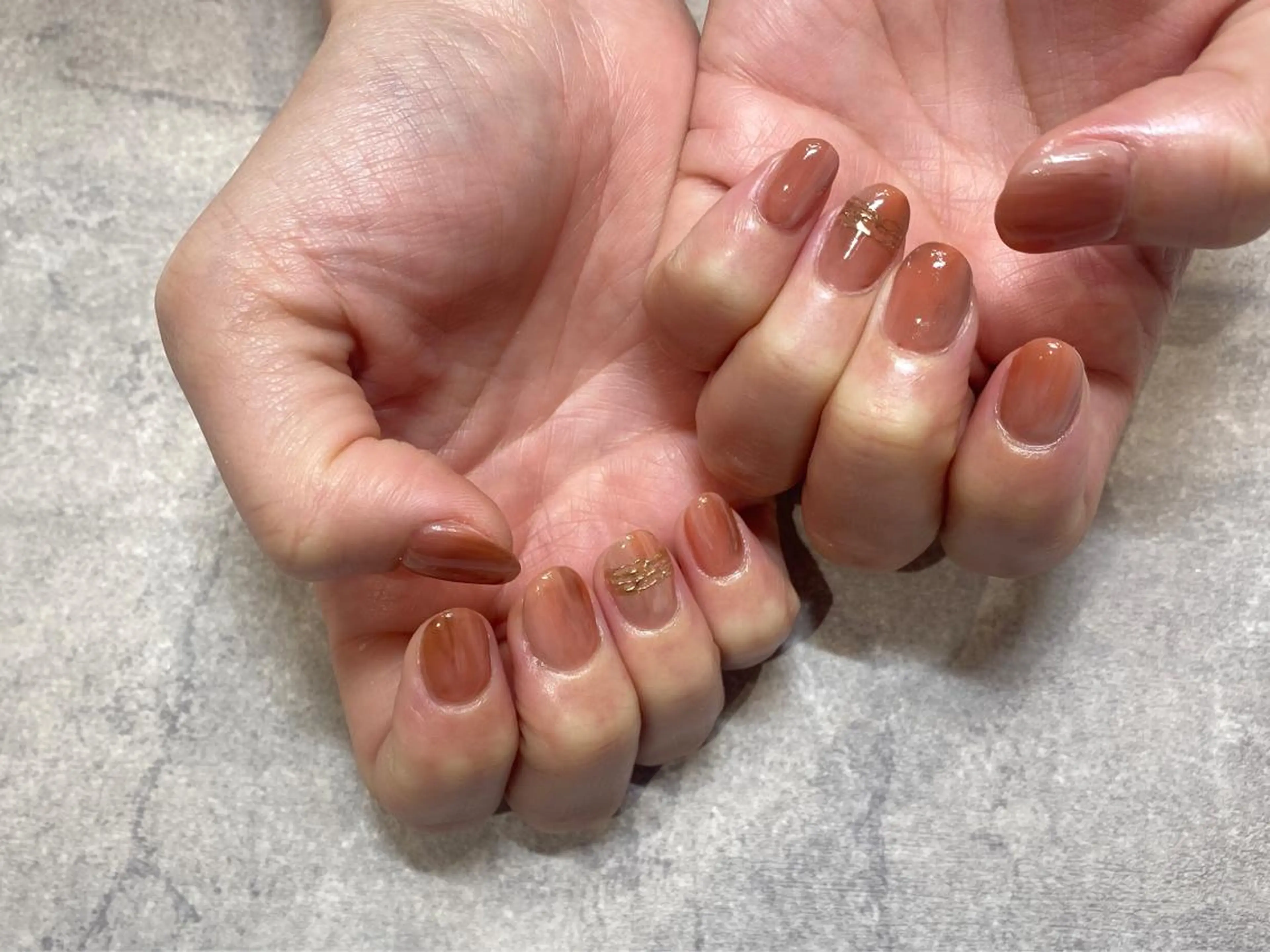 ネイル ハンドネイル NINEnami ニュアンスネイルのネイルデザイン
