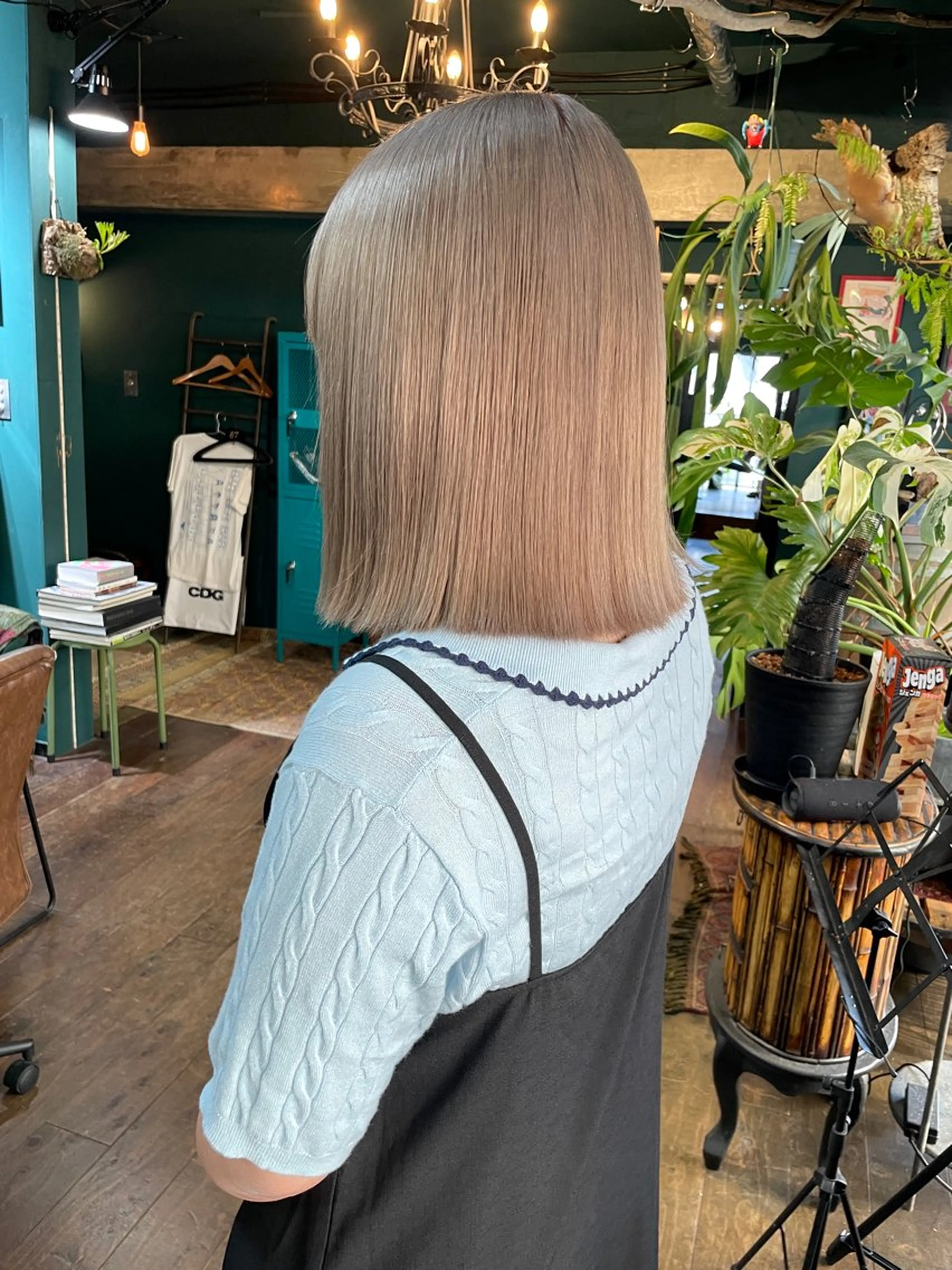 ミディアム カット ヘアカラー トリートメント vivre libre所属・vivre libreのヘアスタイル