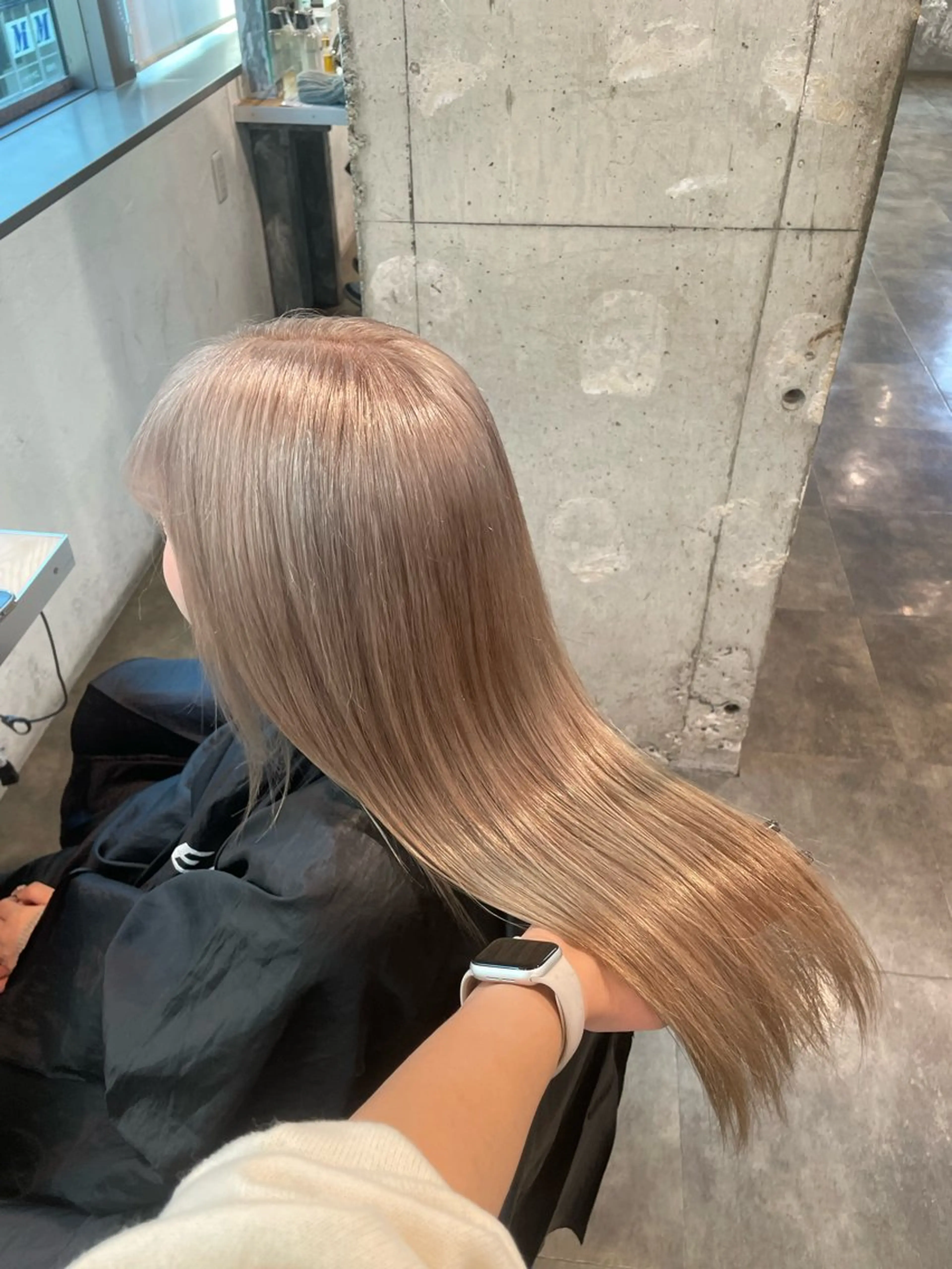 ロング カラー ヘアカラー ハイトーン 横浜💞ミオのヘアスタイル