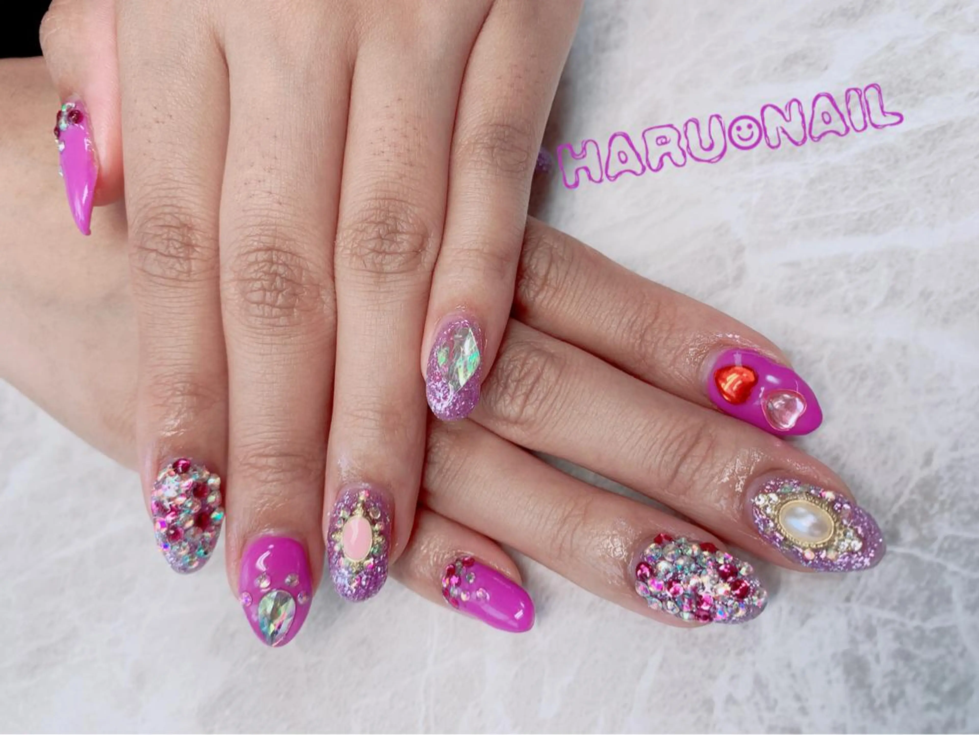 ネイル キラキラネイル パープル 痩身/脱毛/ネイル HARUKAのエステ・リラクイメージ