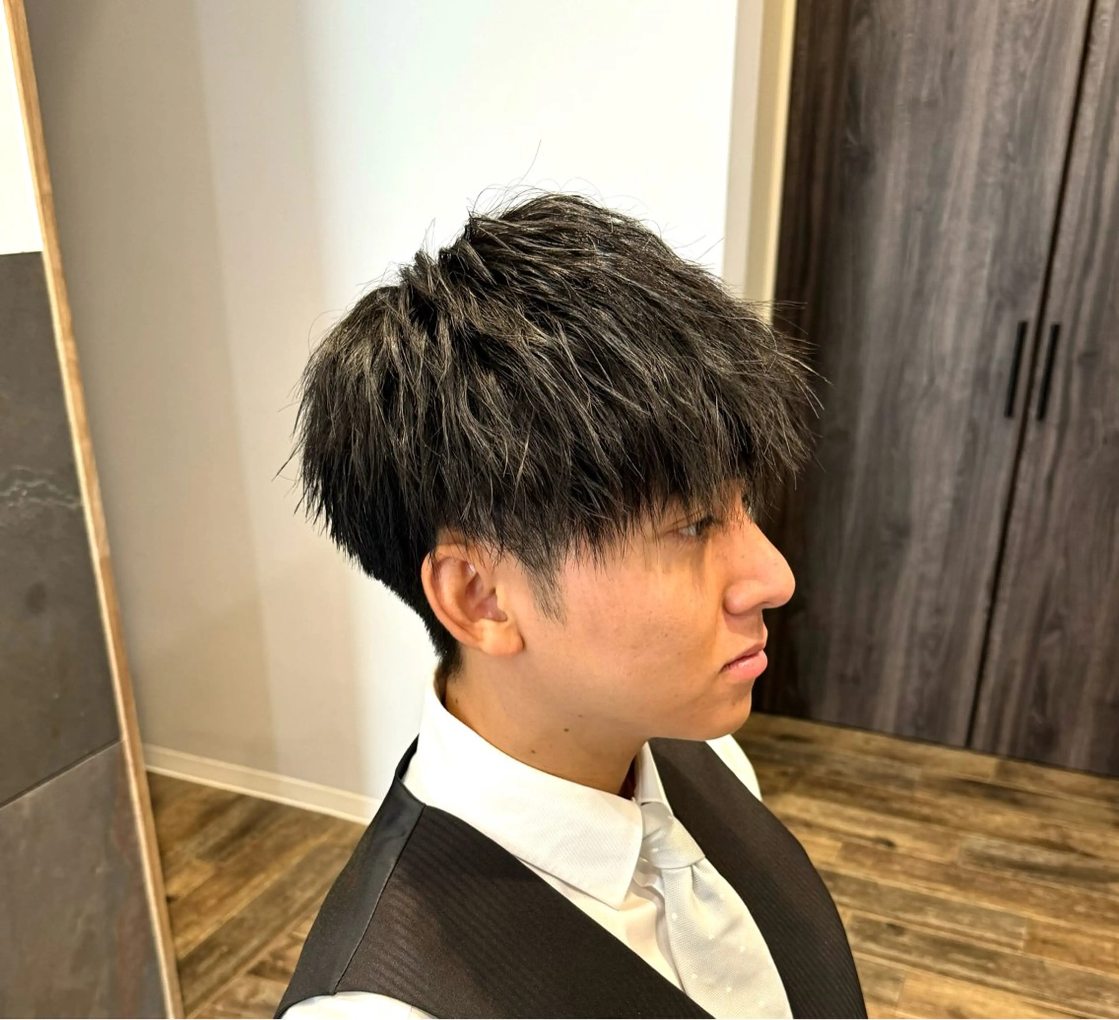 ショート NIENTE【ニエンテ】所属・津市メンズ特化 SHINGOのヘアスタイル