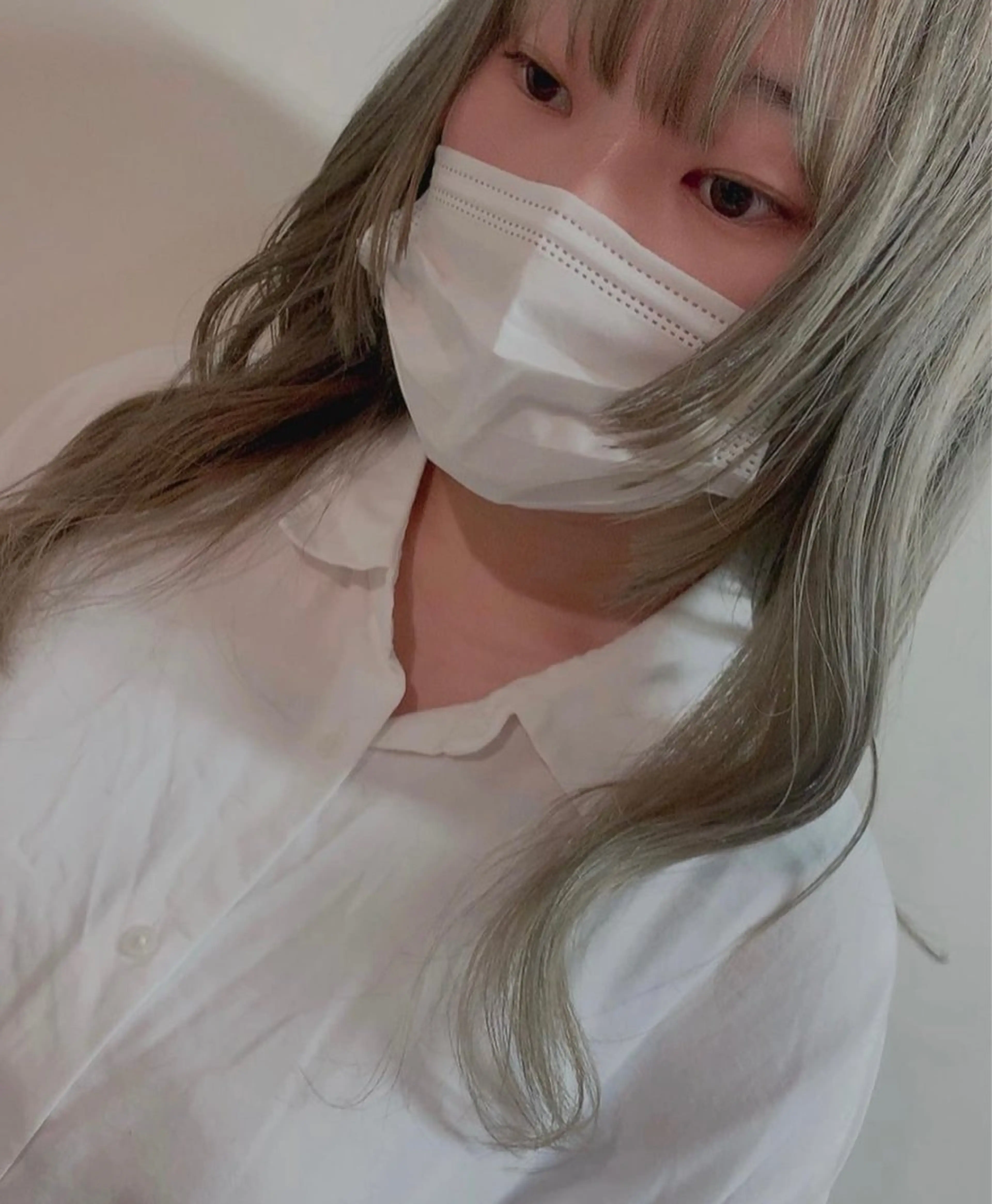 ロング 斎藤 真生のヘアスタイル