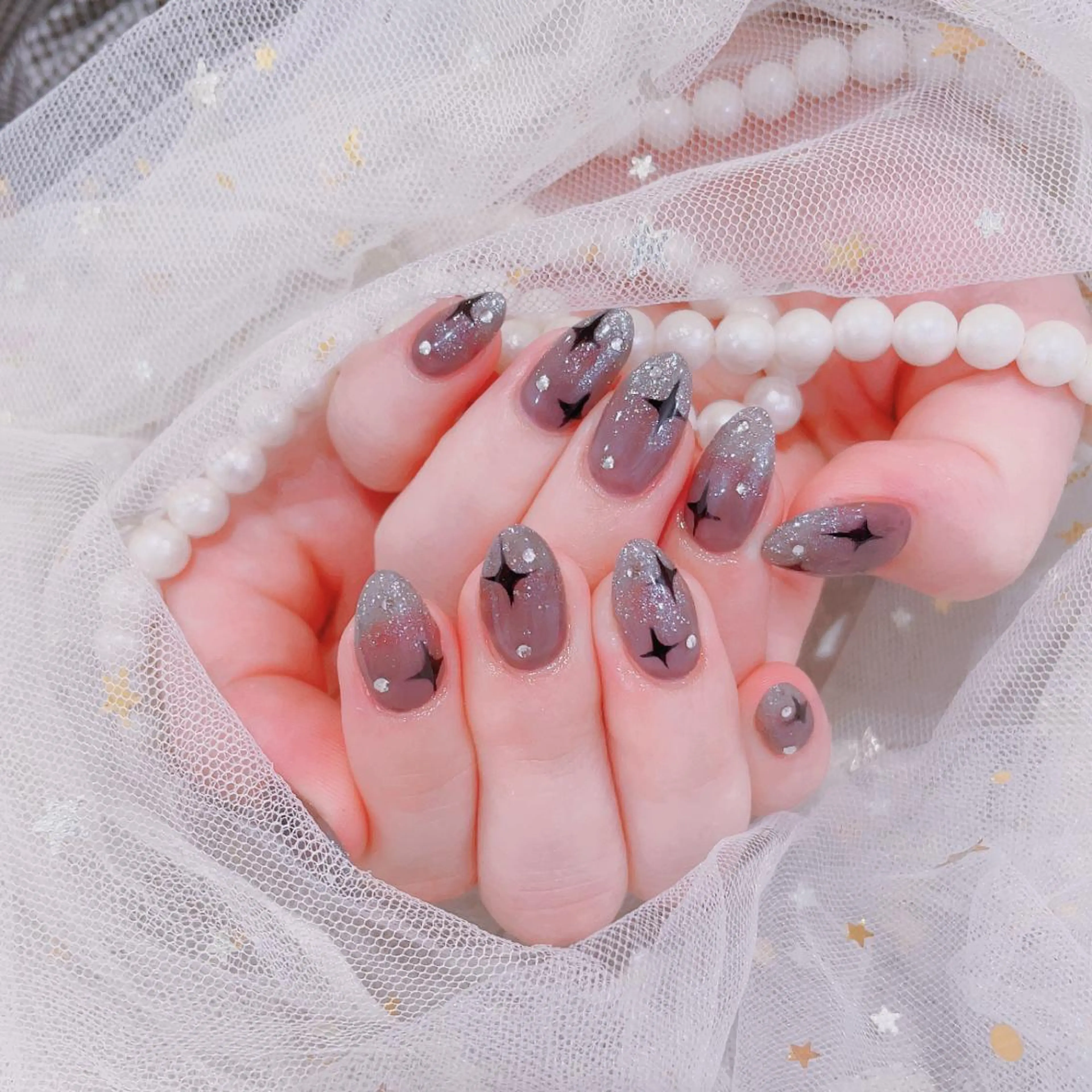 ミディアム ネイル ハンドネイル cho nailのネイルデザイン