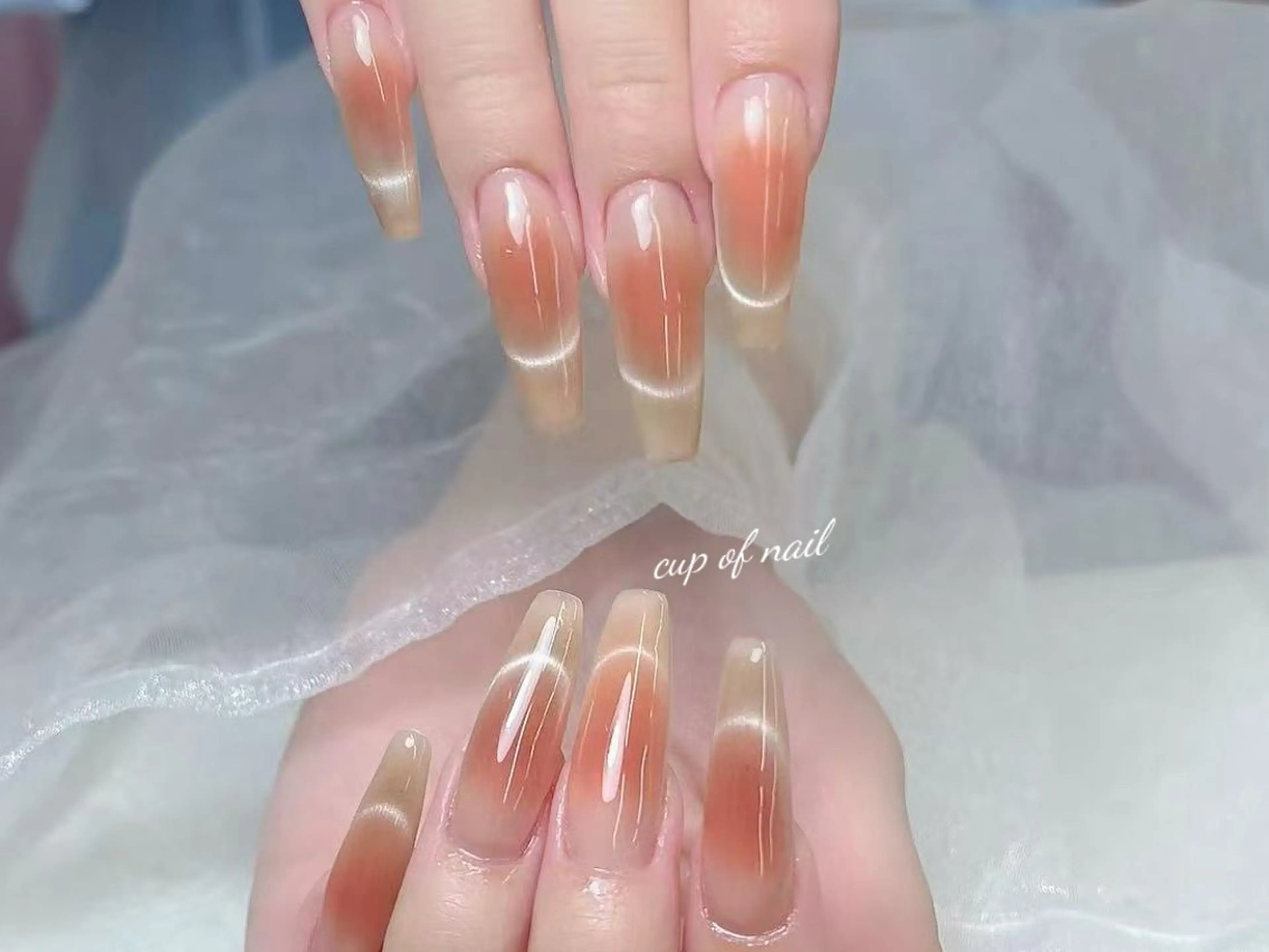 ロング 韓国風ヘア ハンドネイル NOA NAILのネイルデザイン