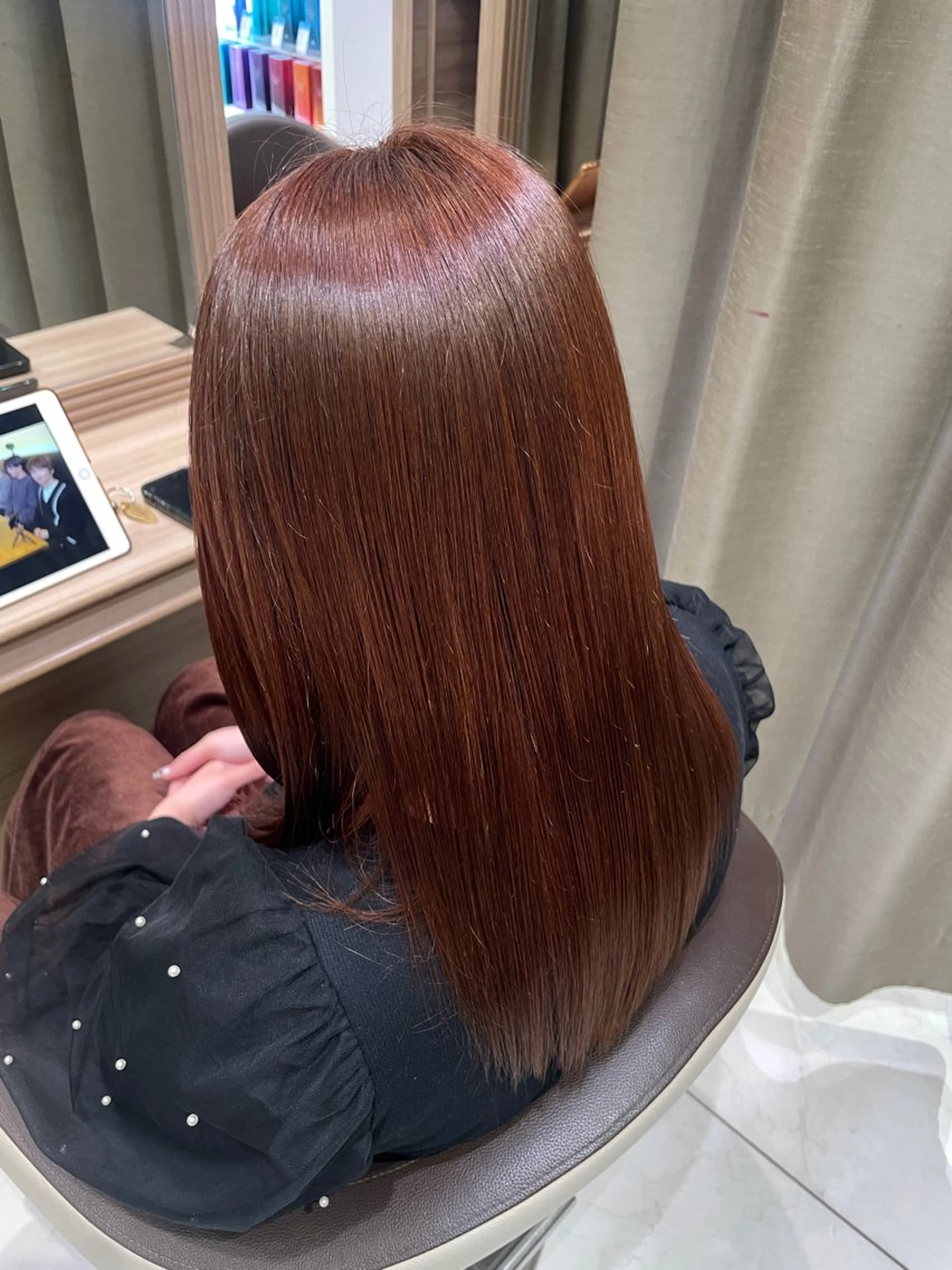 カラー ヘアカラー トリートメント 縮毛矯正/ まなかのヘアスタイル