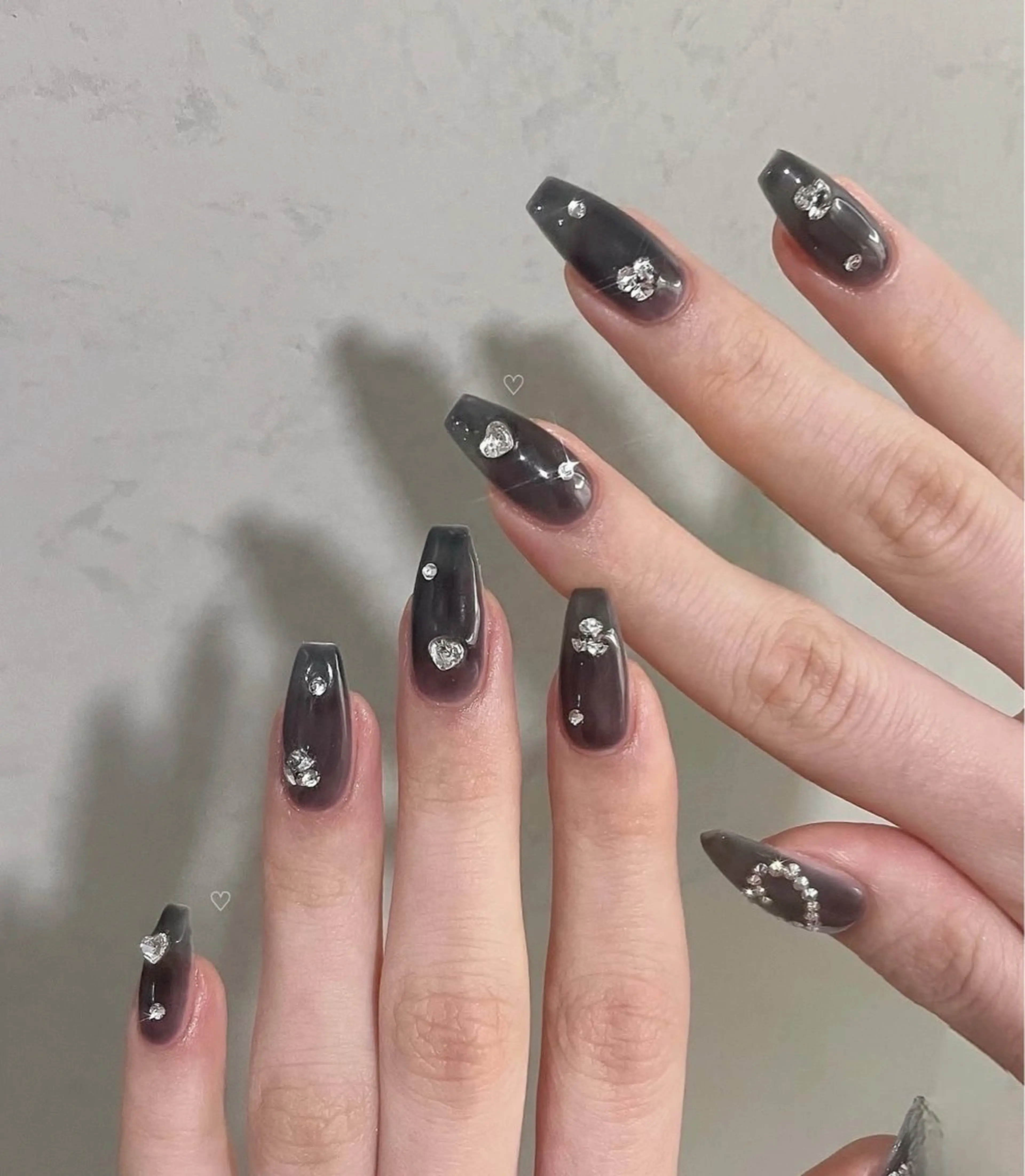 ネイル アニマル柄 オーロラネイル チークネイル フラッシュネイル ジェルネイル ハンドネイル Lyn TA Nailのネイルデザイン