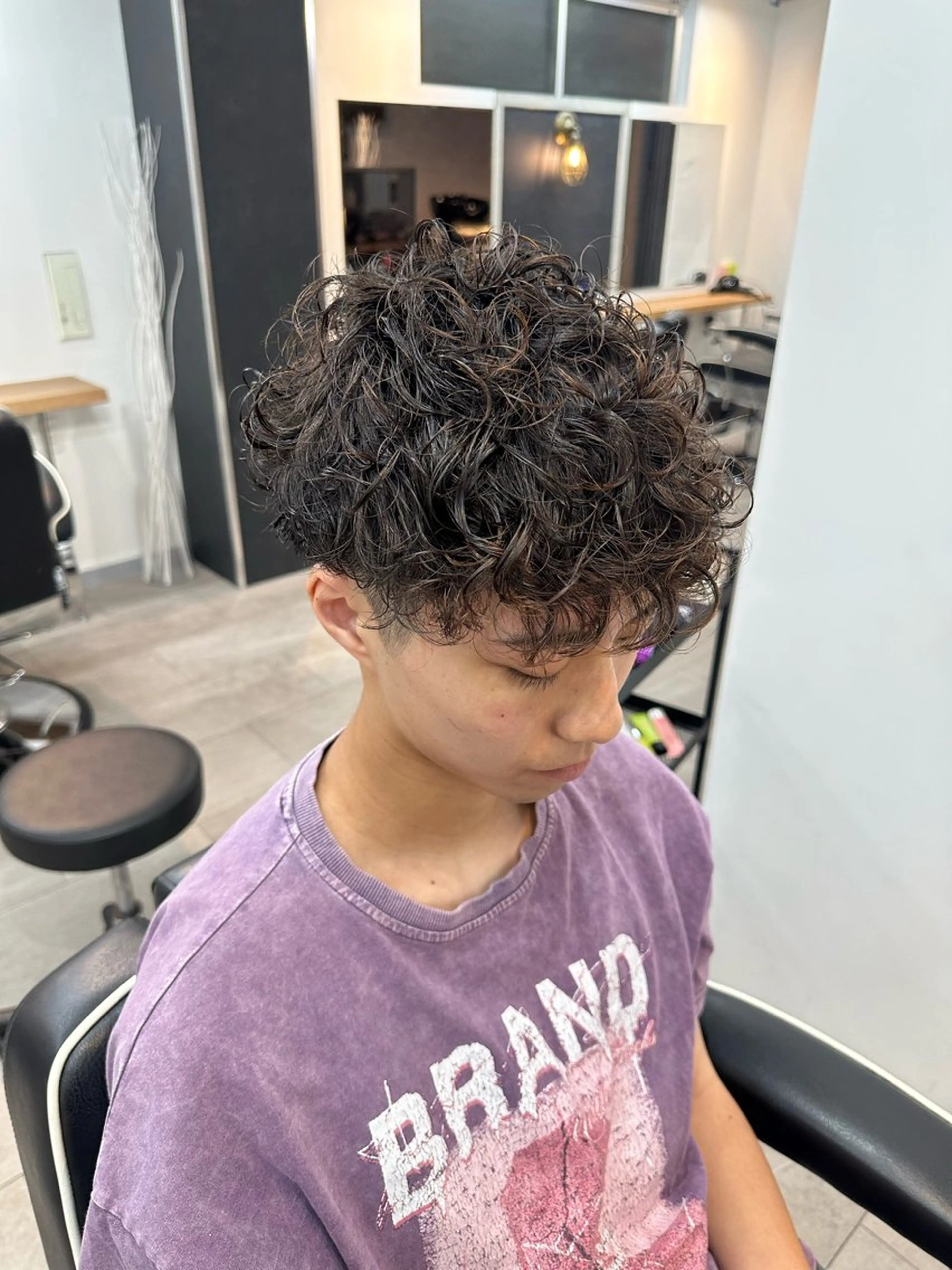パーマ メンズ マッシュ スペインカール 刈り上げ 池田 隼也のヘアスタイル