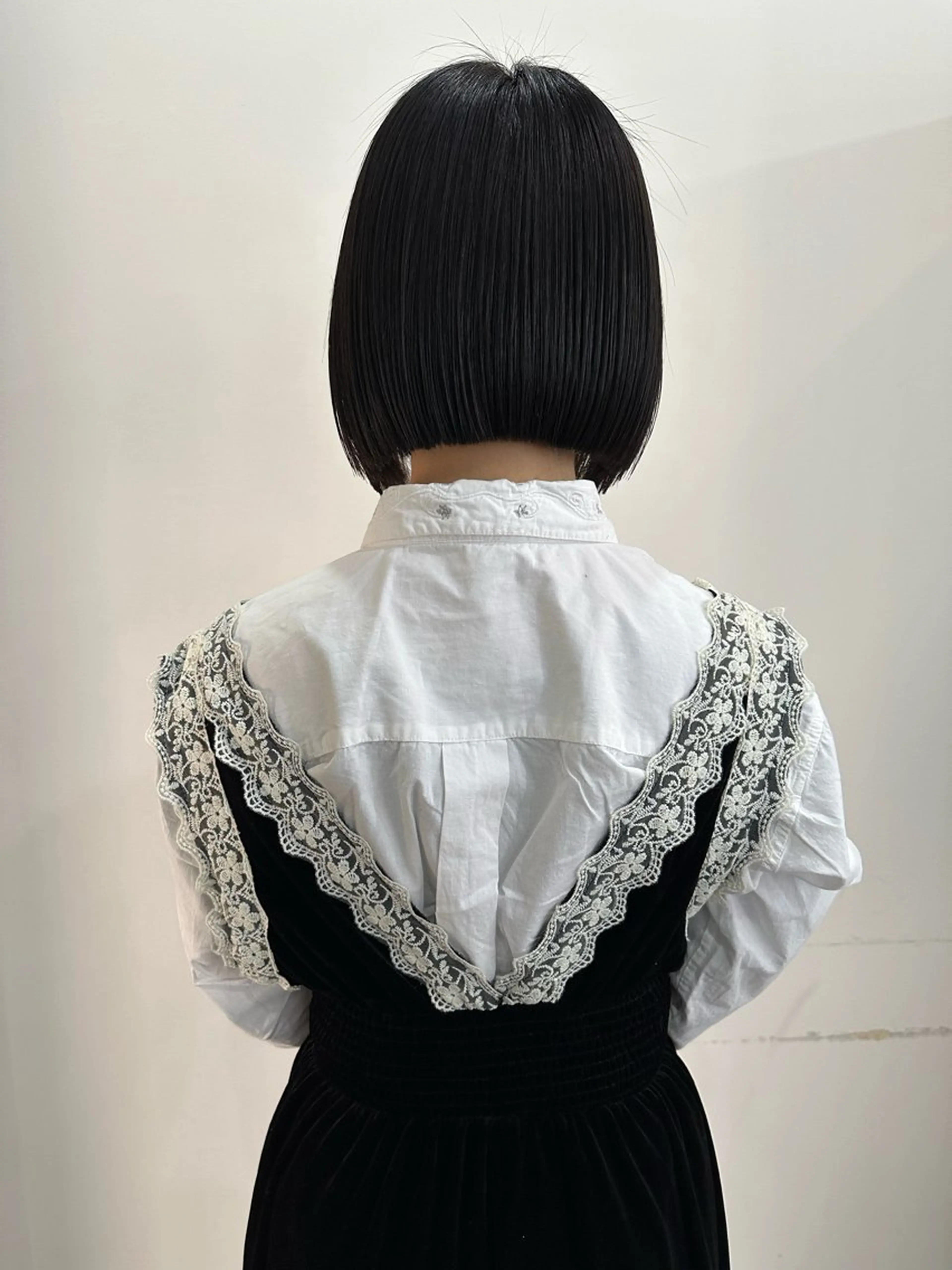 ショート 切りっぱなしボブ/ ブリーチカラー/大塚のヘアスタイル