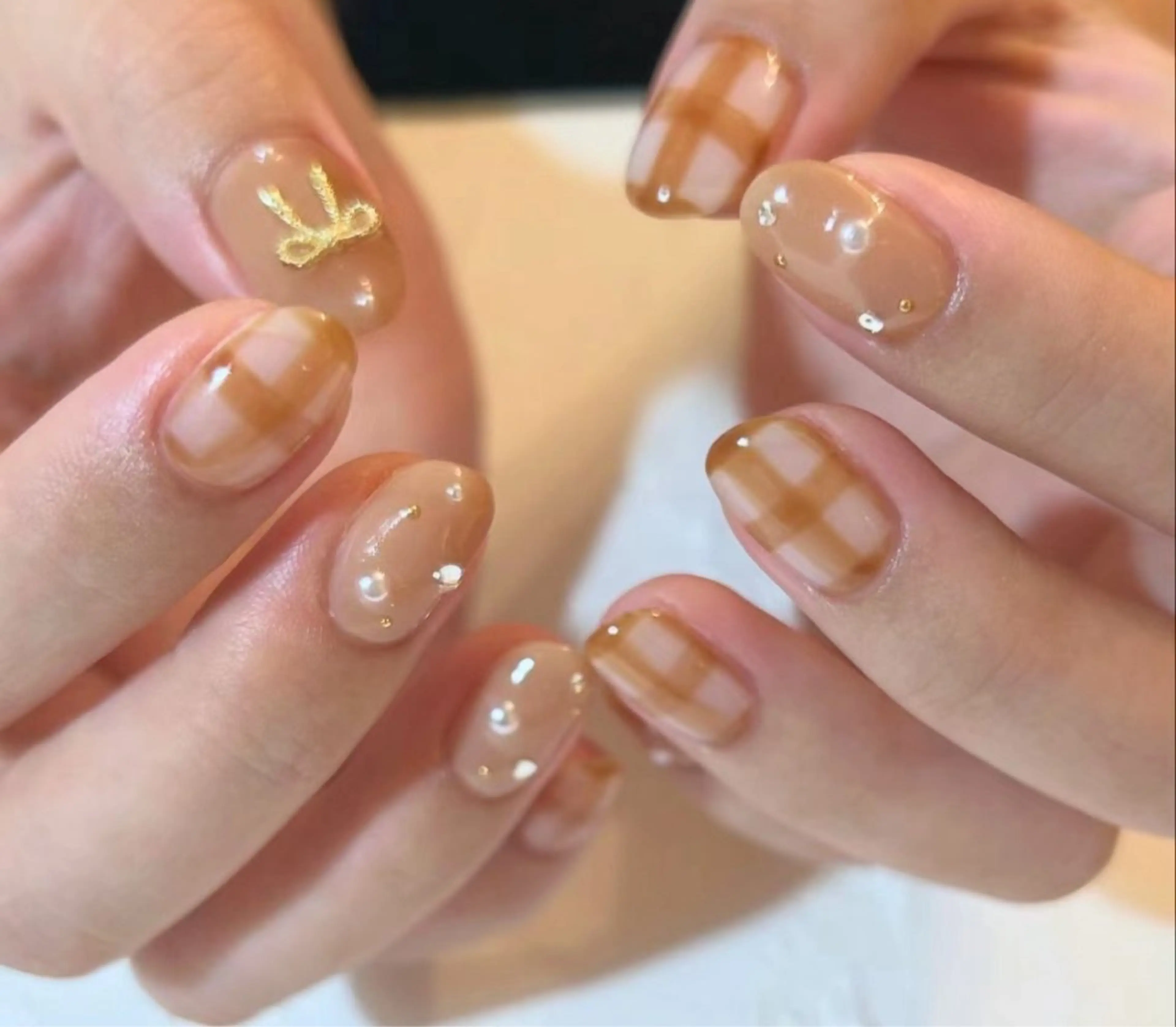 ネイル ハンドネイル H&B 楊のネイルデザイン