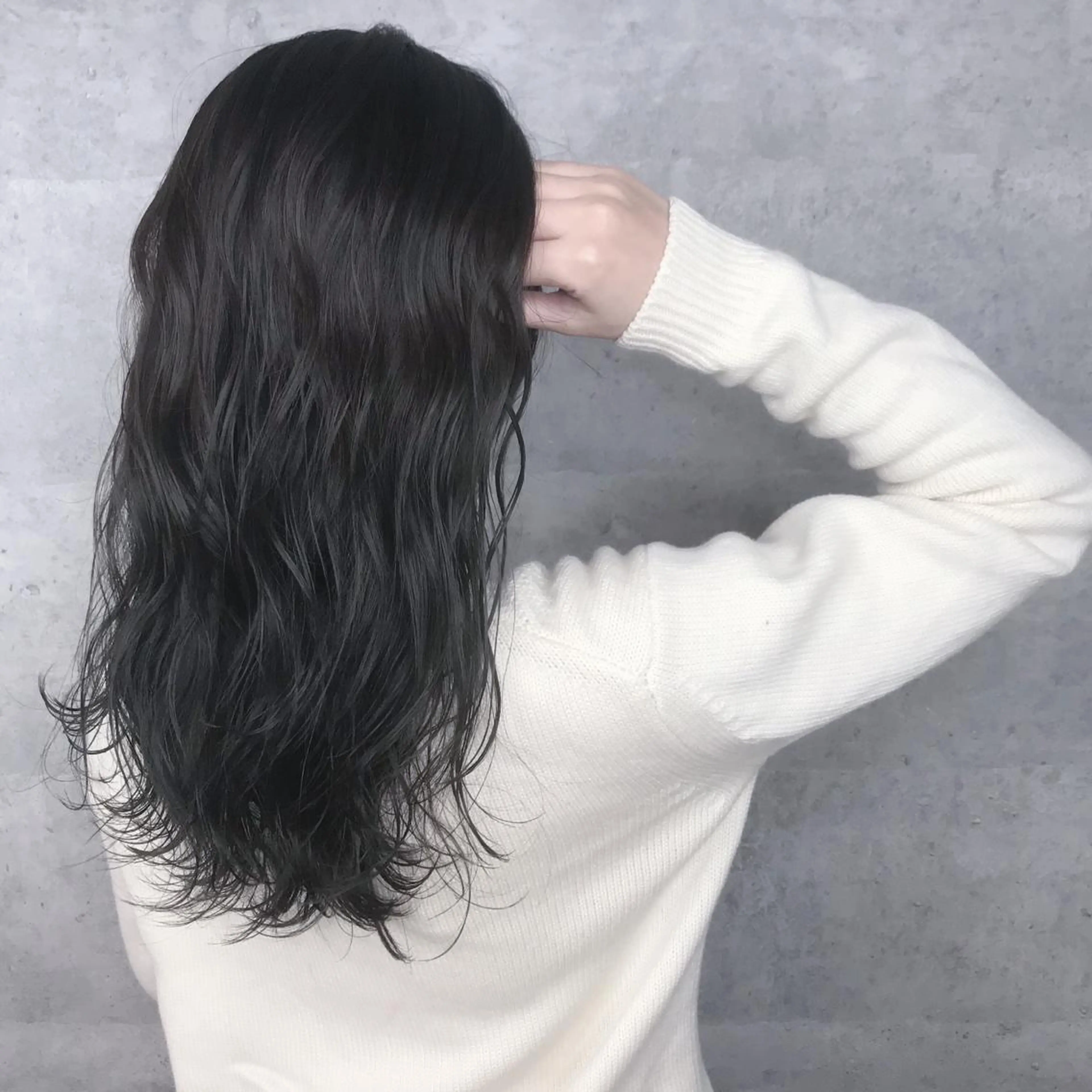 ロング カラー カット ヘアカラー トリートメント アンダーバーホワイト_WHITE所属・_WHITE芝本 賢吾【天王寺店】のヘアスタイル