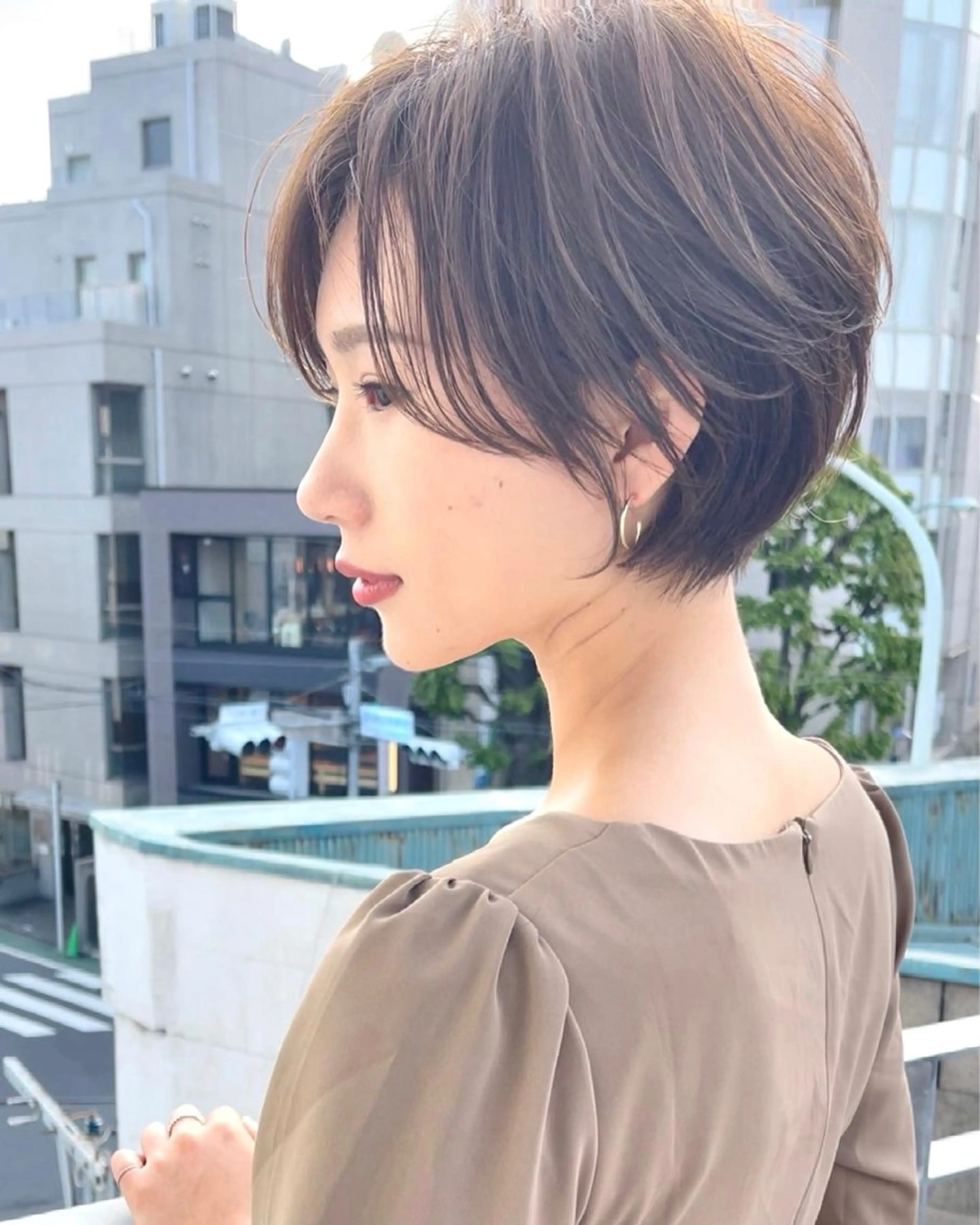 ショート カラー パーマ ヘアアレンジ メンズ ナチュラルレイヤー 似合わせ✨よね🍋のヘアスタイル