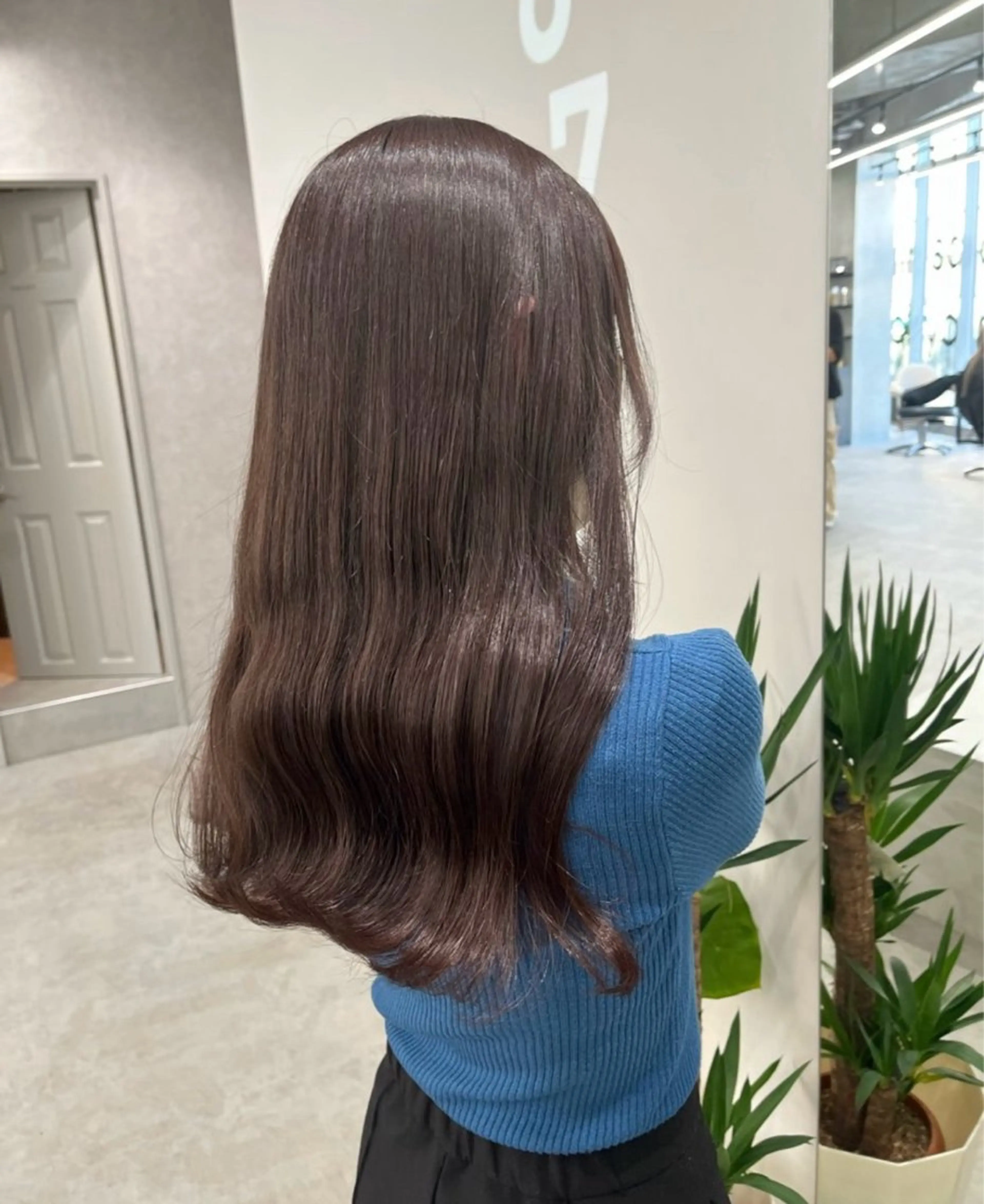 ロング カラー ブラウンカラー 🩷hair salon dot. tokyo color 🩷所属・ハイトーンカラー ⌇Hao 🎀✮のヘアスタイル