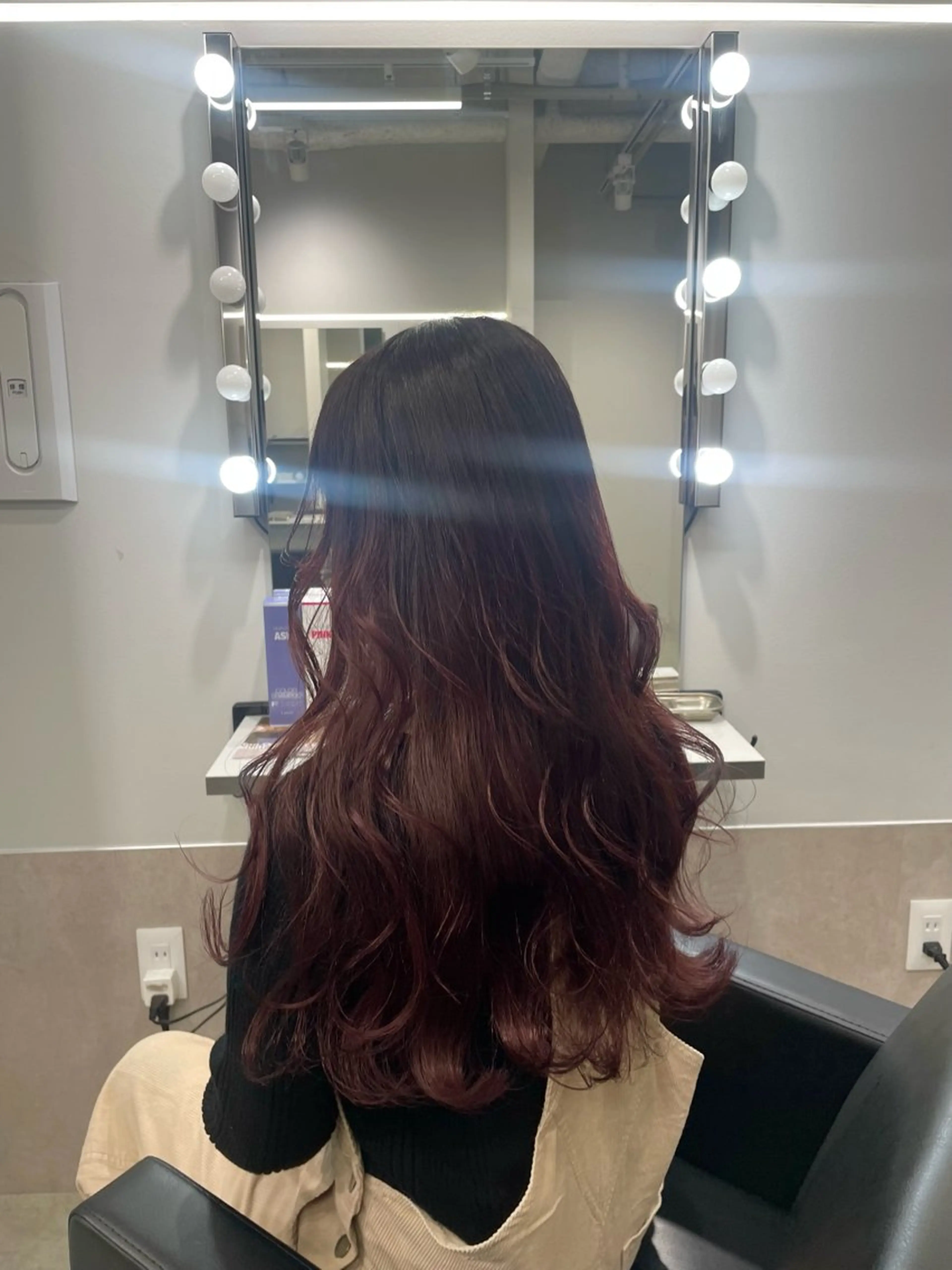 ロング ヘアカラー GISEL TAKUYAのヘアスタイル