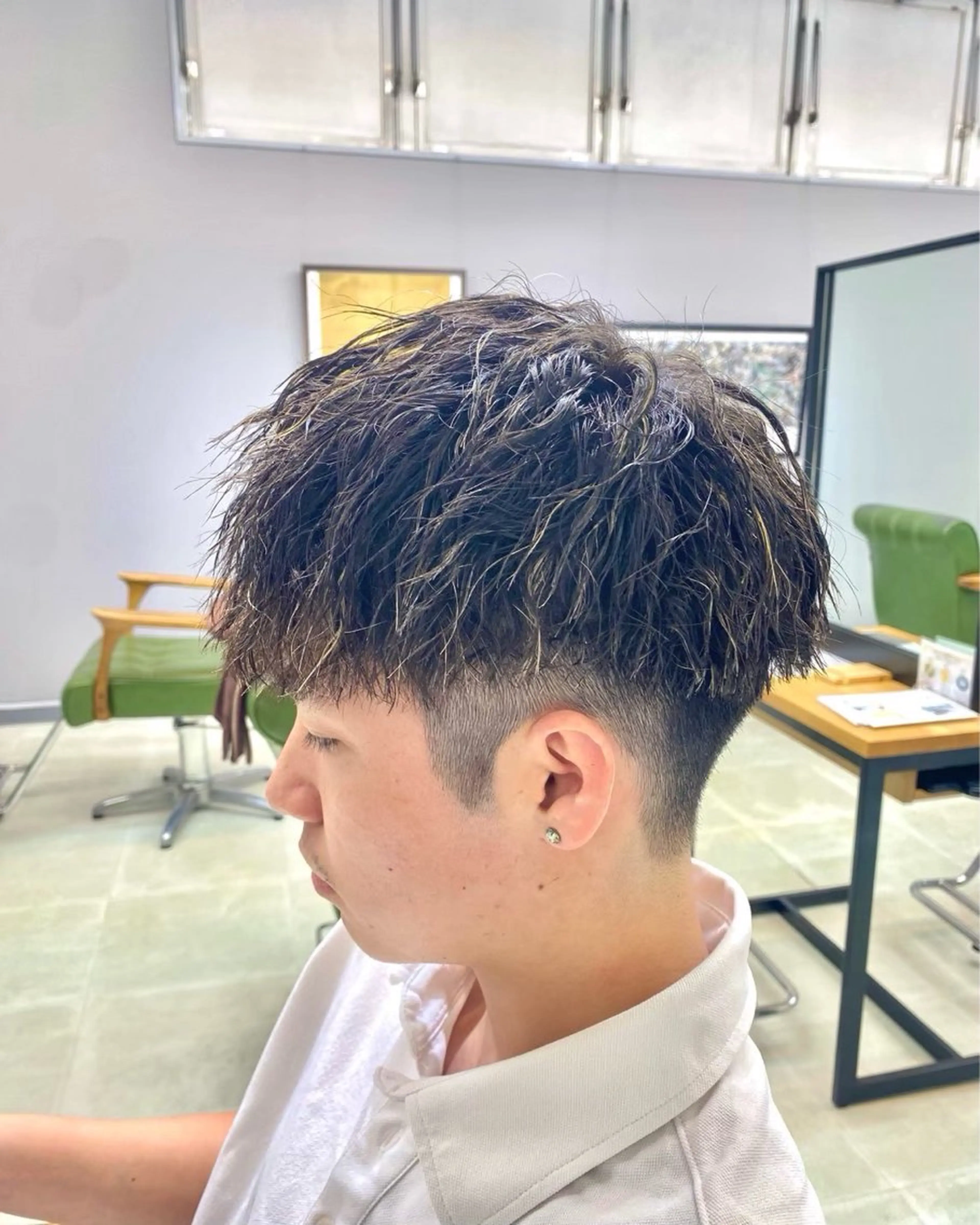 メンズ ヘアカラー hair&beauty the B所属・尾崎 虹美のヘアスタイル