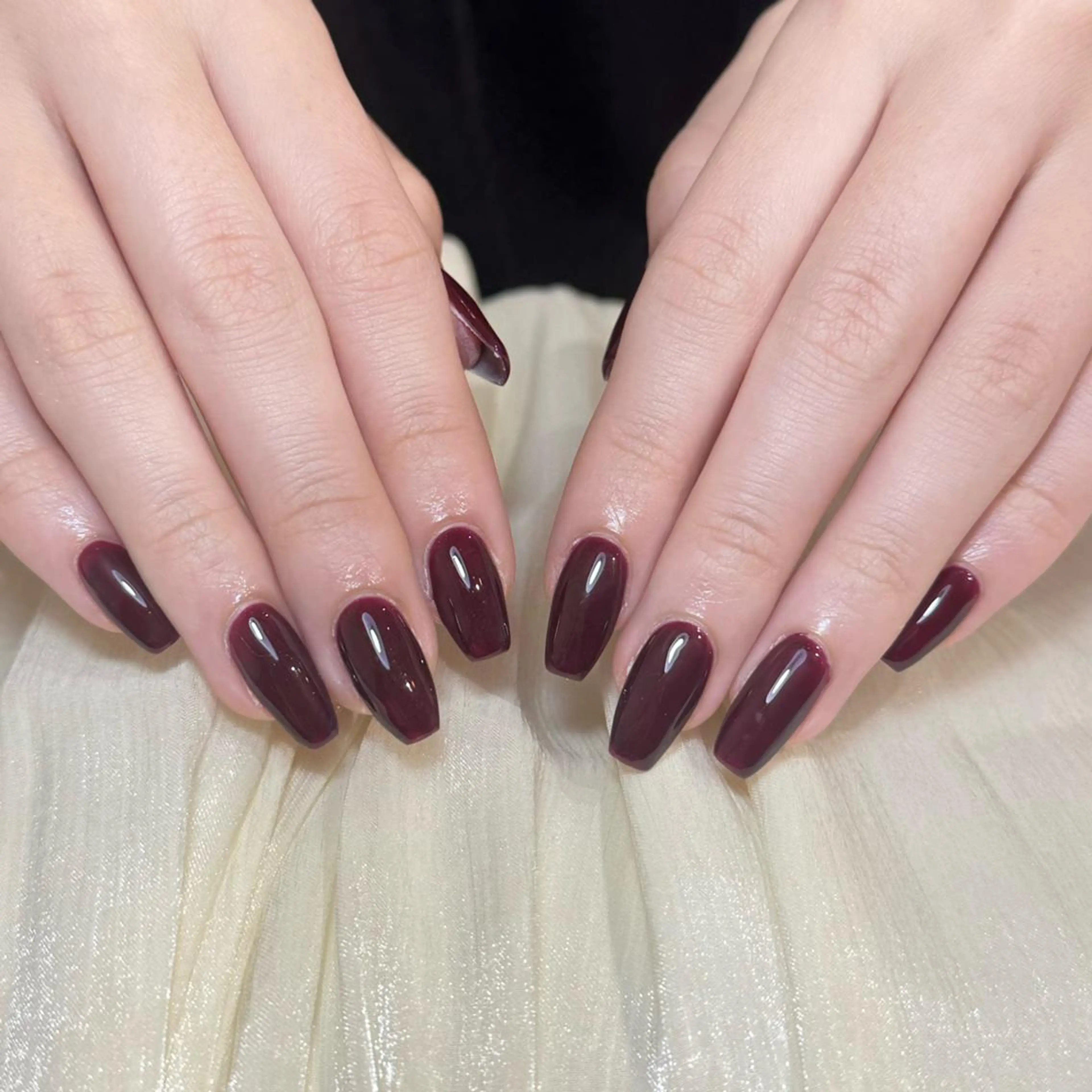 ネイル アートネイル オーロラネイル ガーリー キラキラネイル マグネットネイル ハンドネイル DIAMOND 💅のネイルデザイン