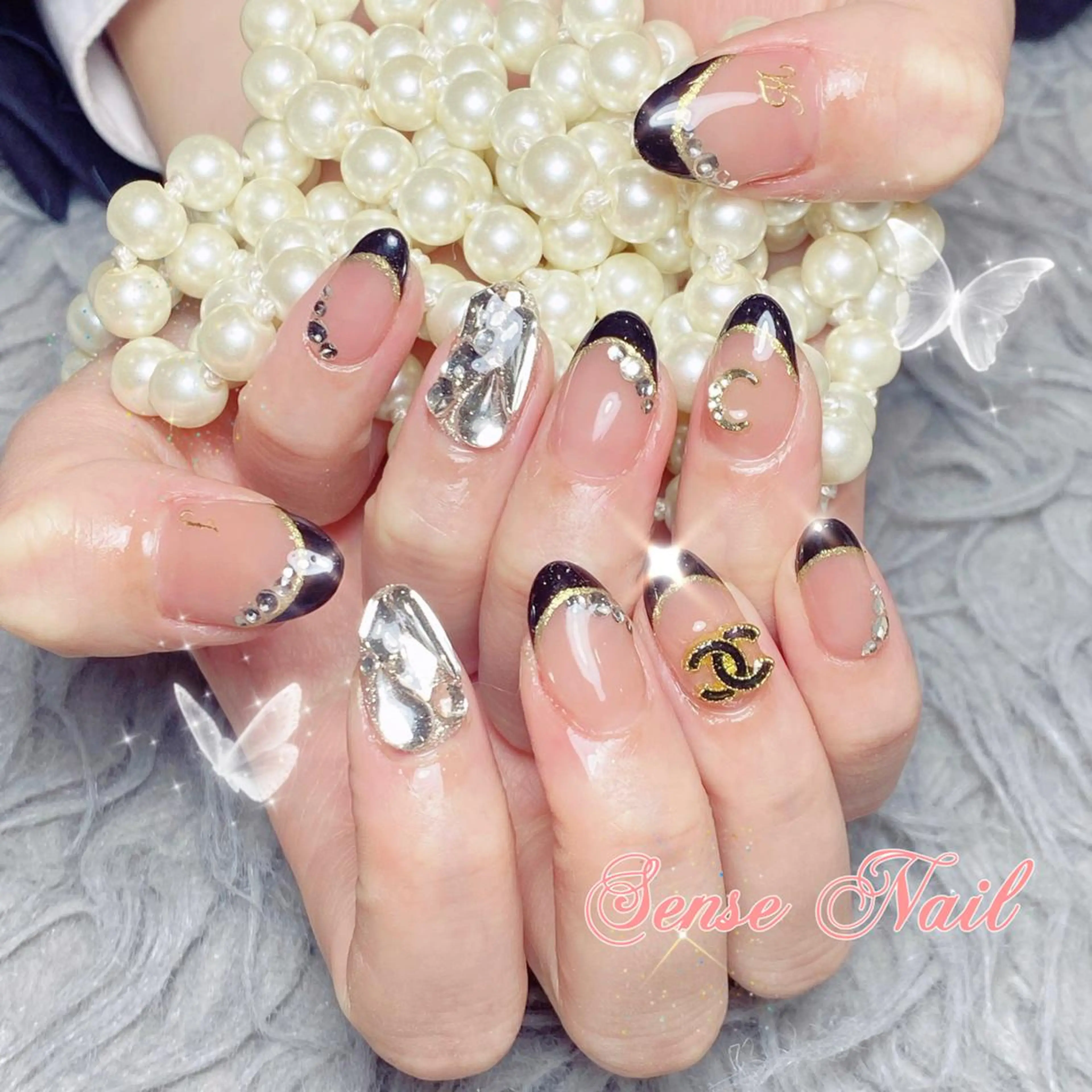 ネイル ハンドネイル ハンドケア Queenie 🦋のネイルデザイン